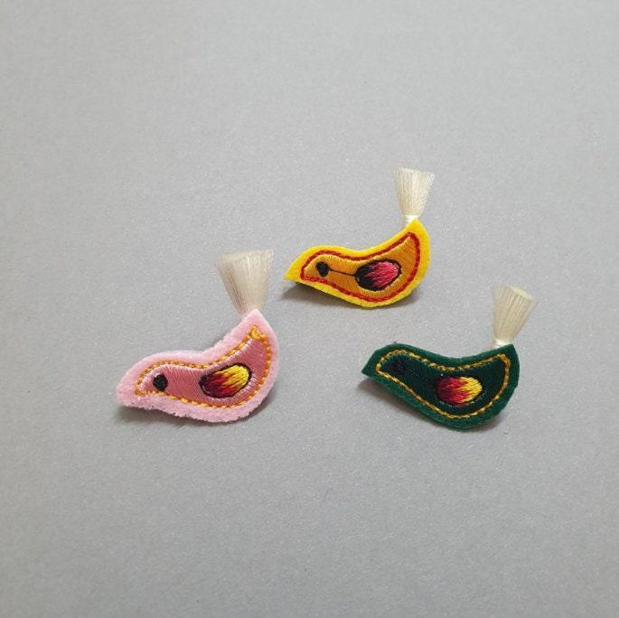 Bird Embroidery Brooch - Native Korean