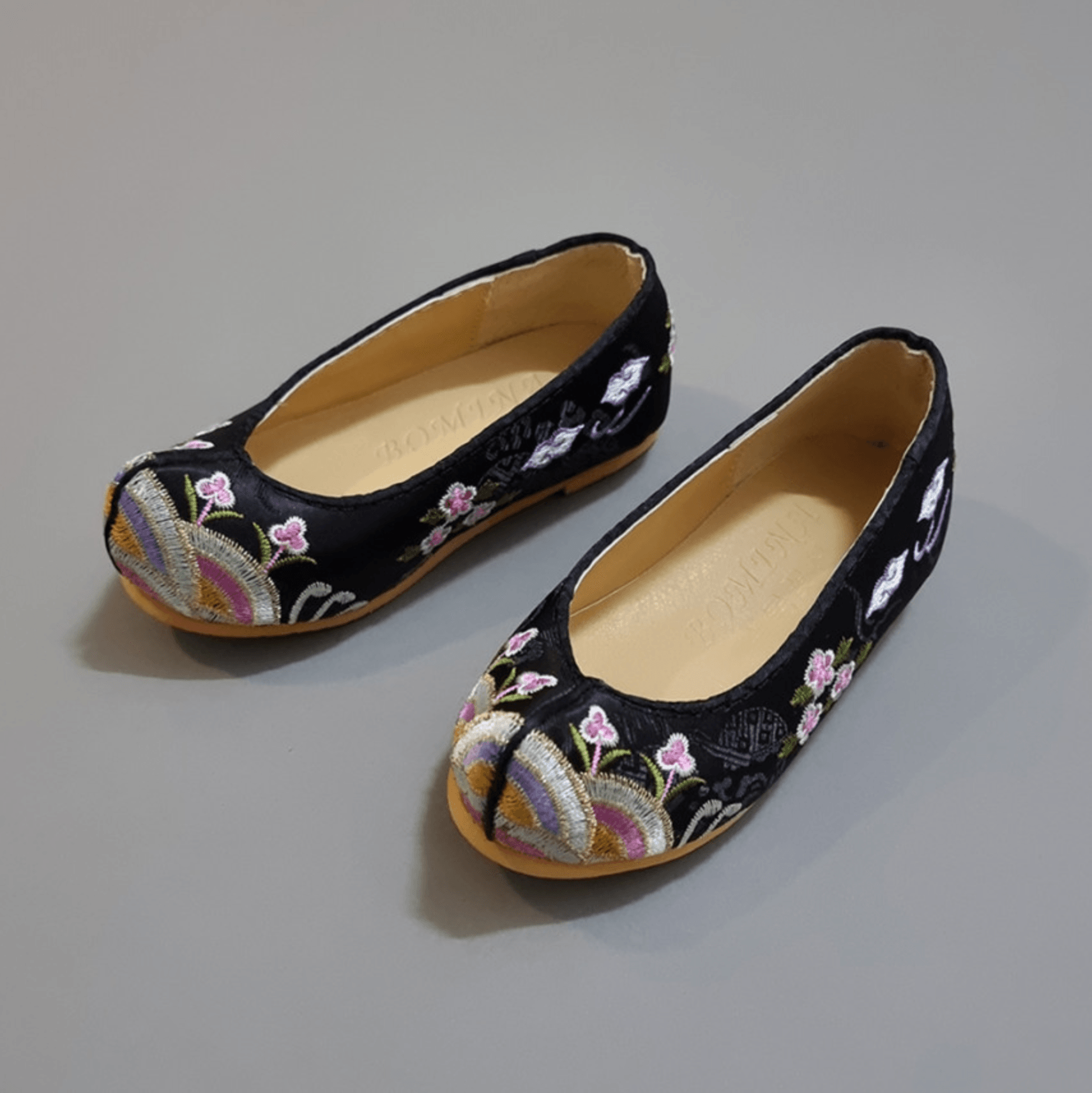 Black Floral Girl Hanbok Shoes (130~140mm) - Native Korean