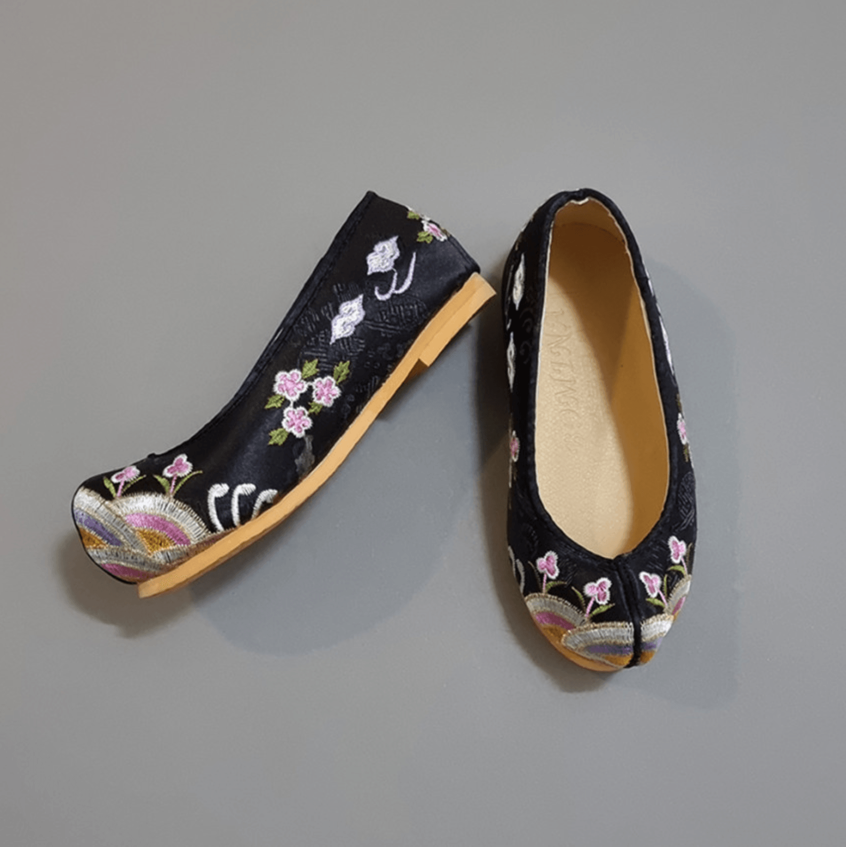 Black Floral Girl Hanbok Shoes (130~140mm) - Native Korean