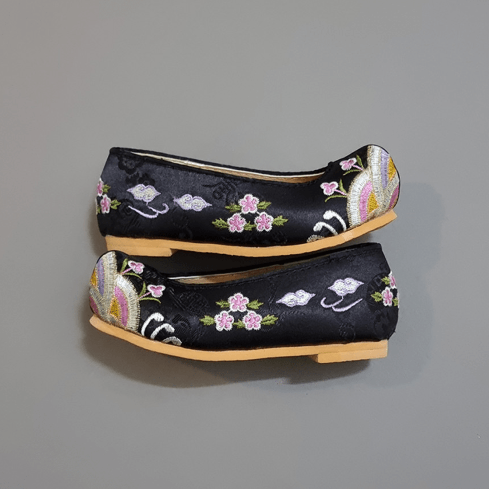 Black Floral Girl Hanbok Shoes (130~140mm) - Native Korean