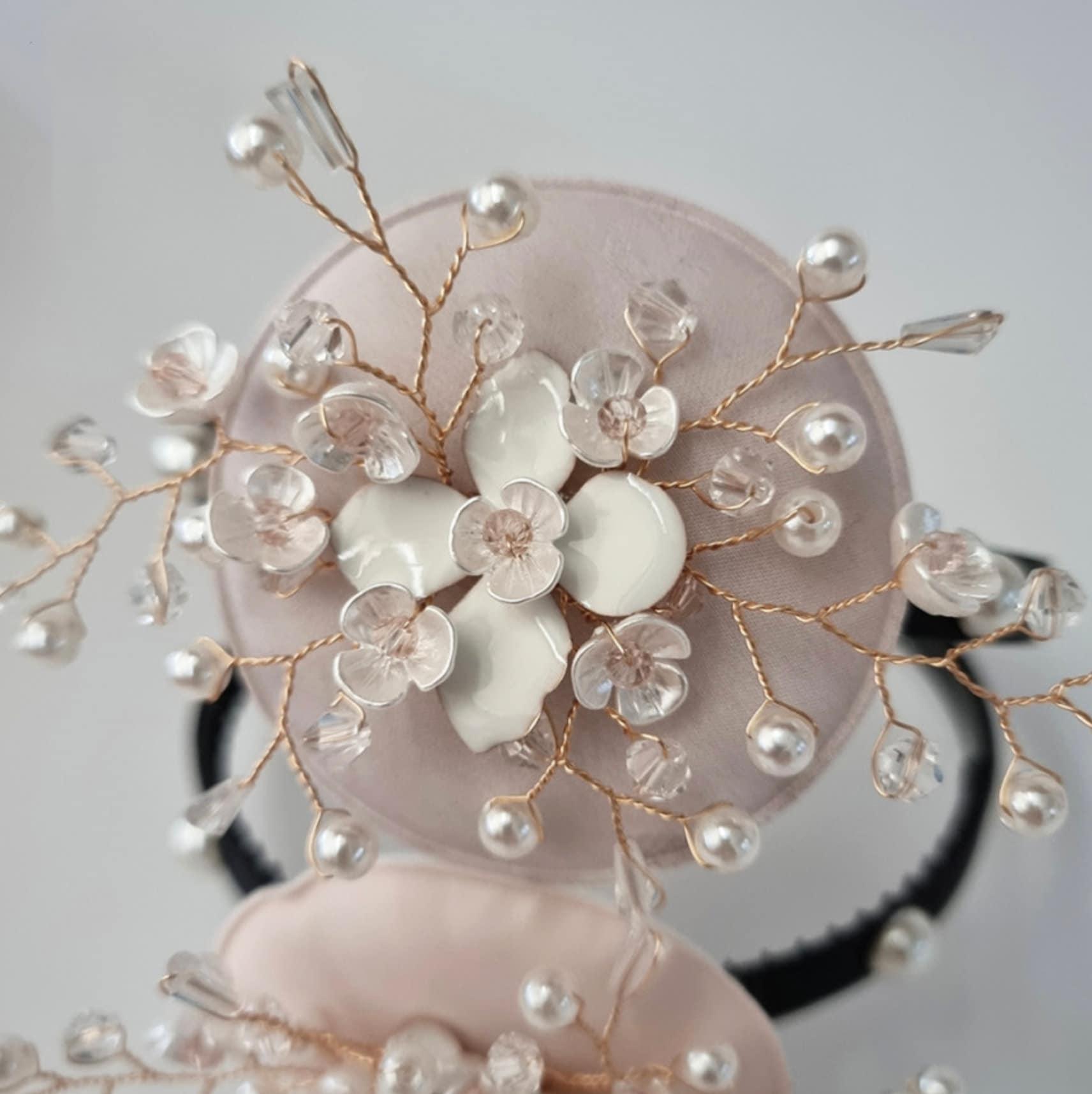 Blossoms White Flower Headband - Native Korean