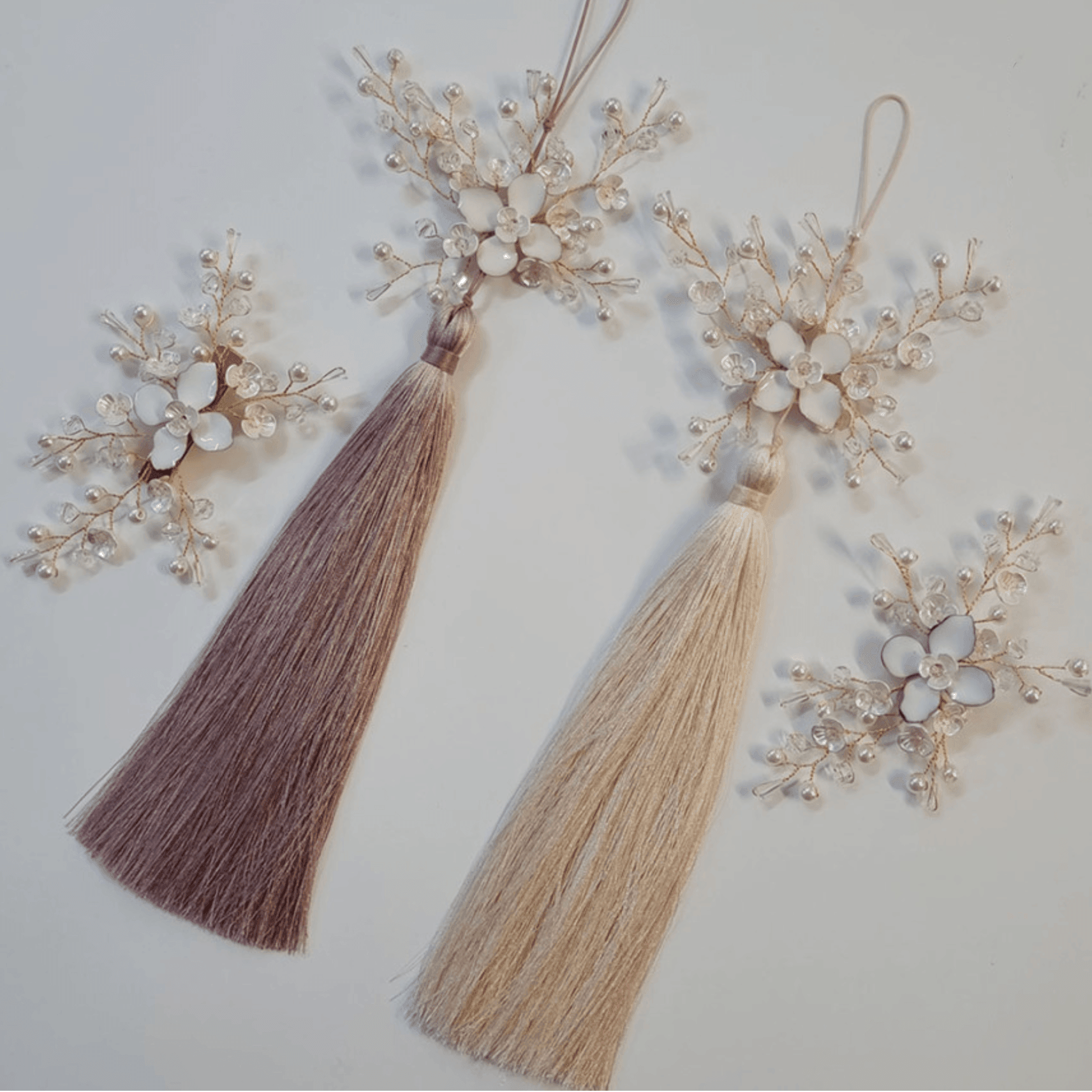 Blossoms White Flower Tassel Norigae - Native Korean