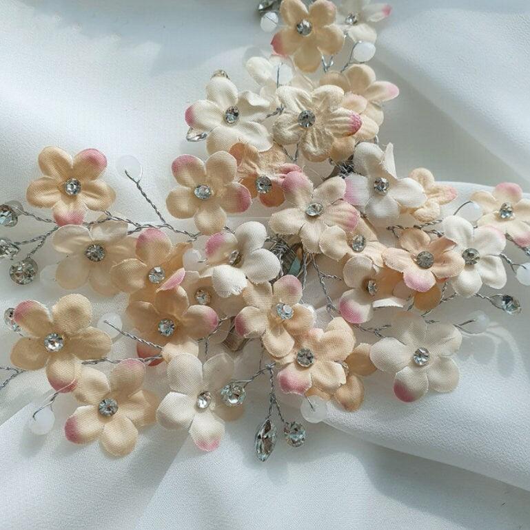 Coral Blossoms Flower Hairpin - Native Korean