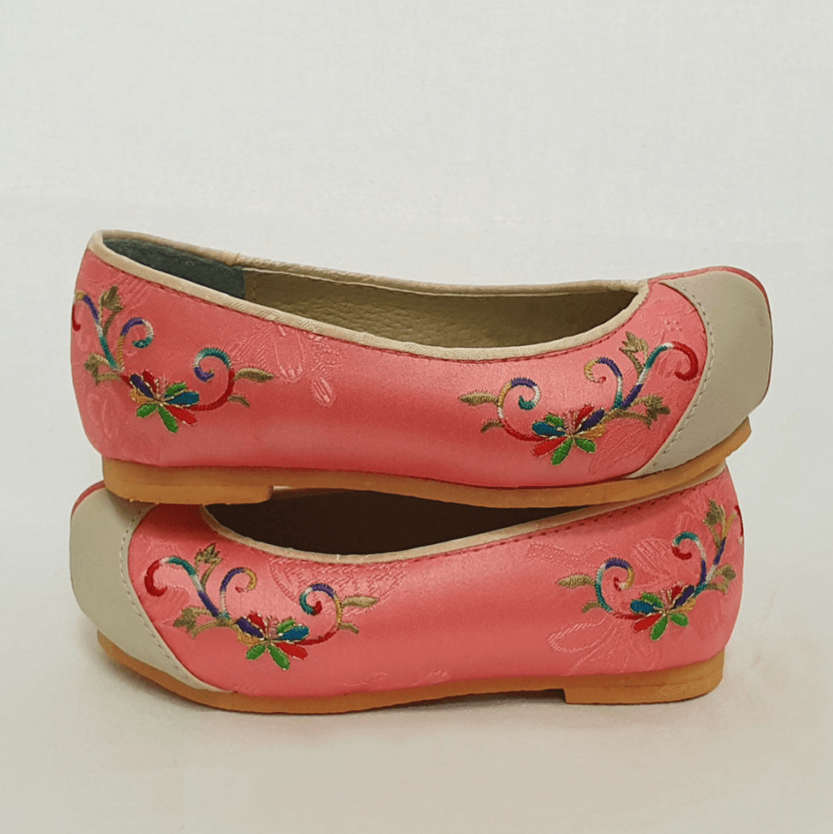 Coral Floral Girl Hanbok Shoes (130~220mm) - Native Korean