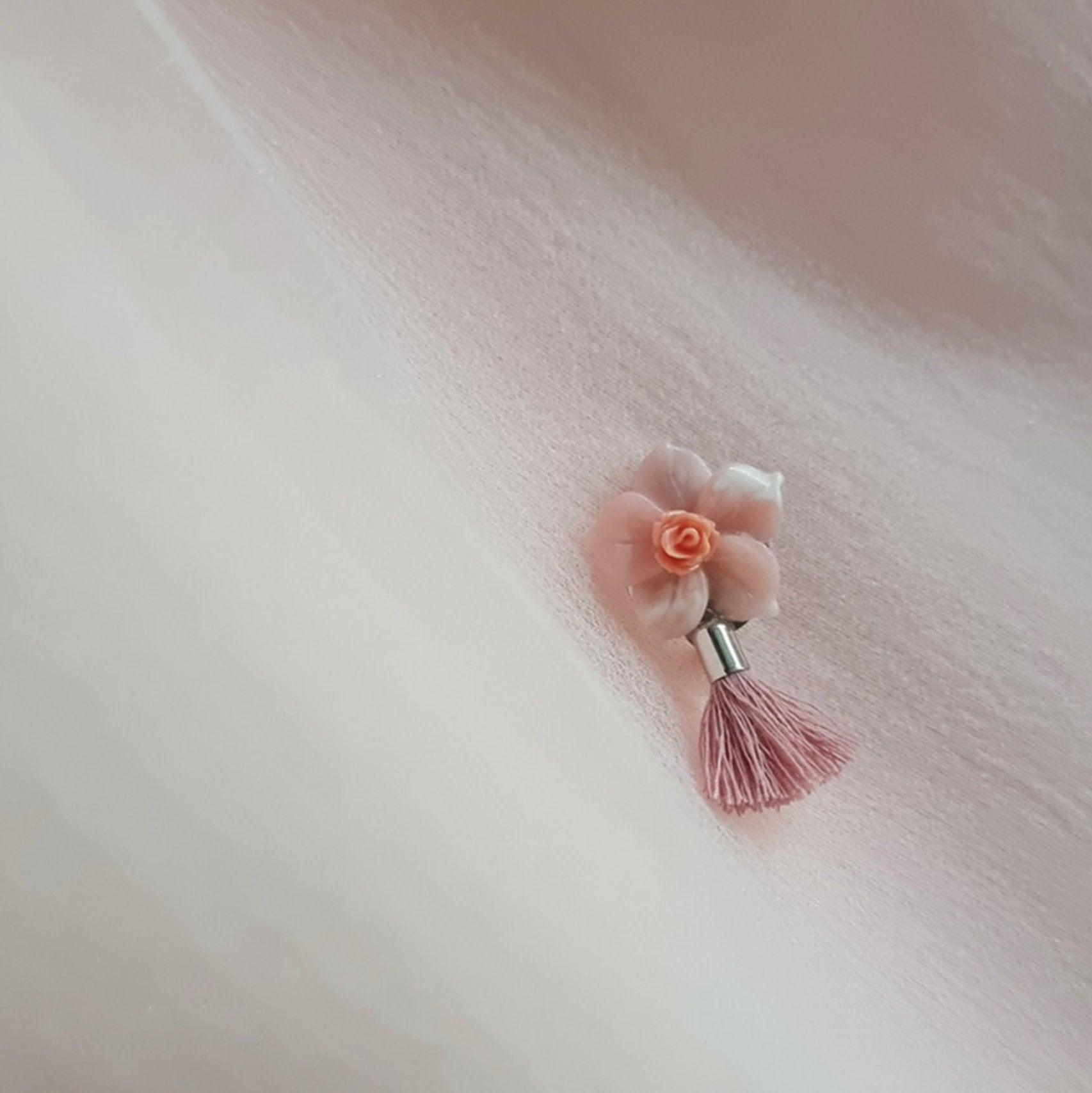 Coral Floral Tassel Brooch - Native Korean