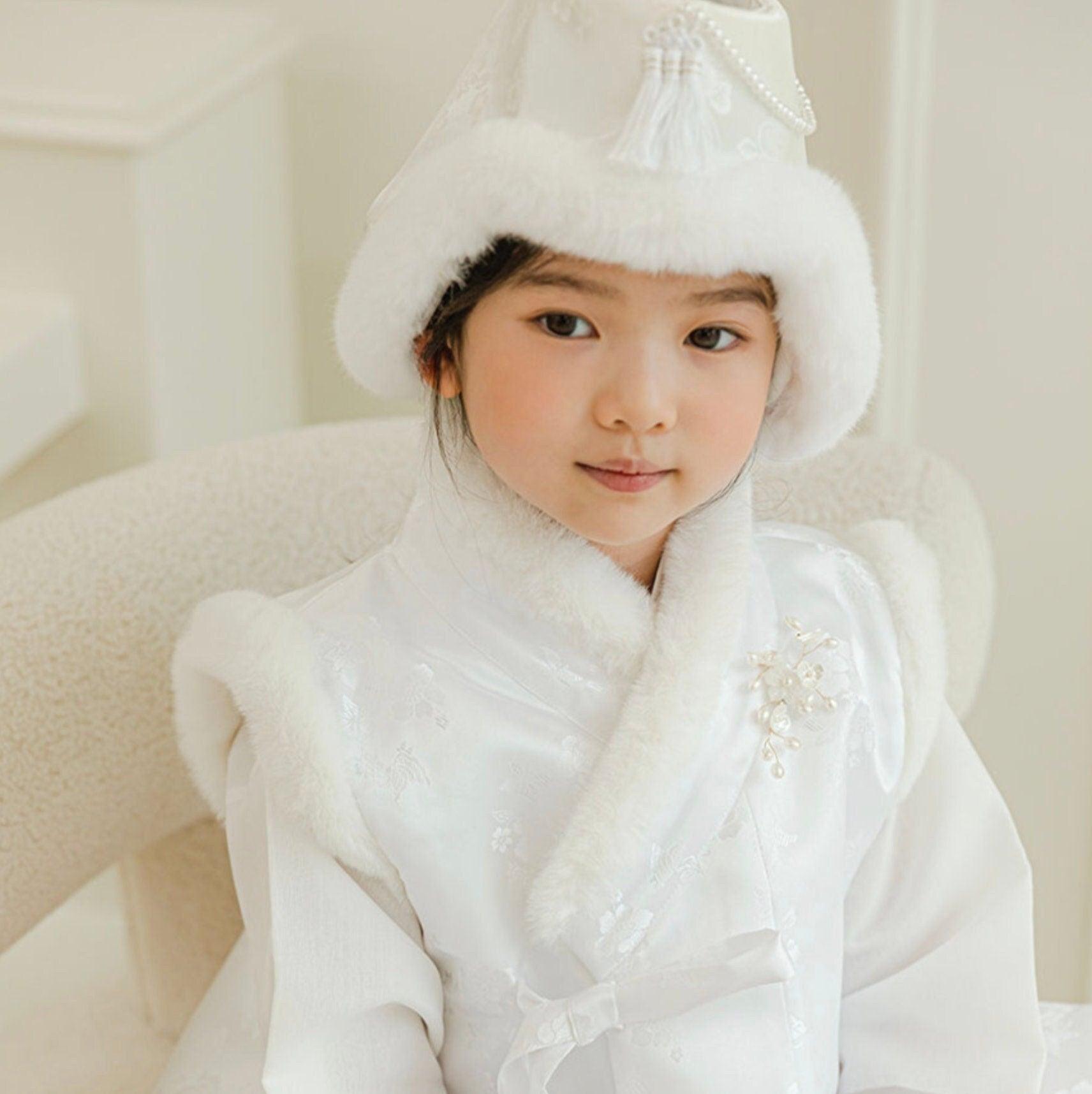 Faux Fur Jobawi (2 colors - XS, S, M, L) - Native Korean