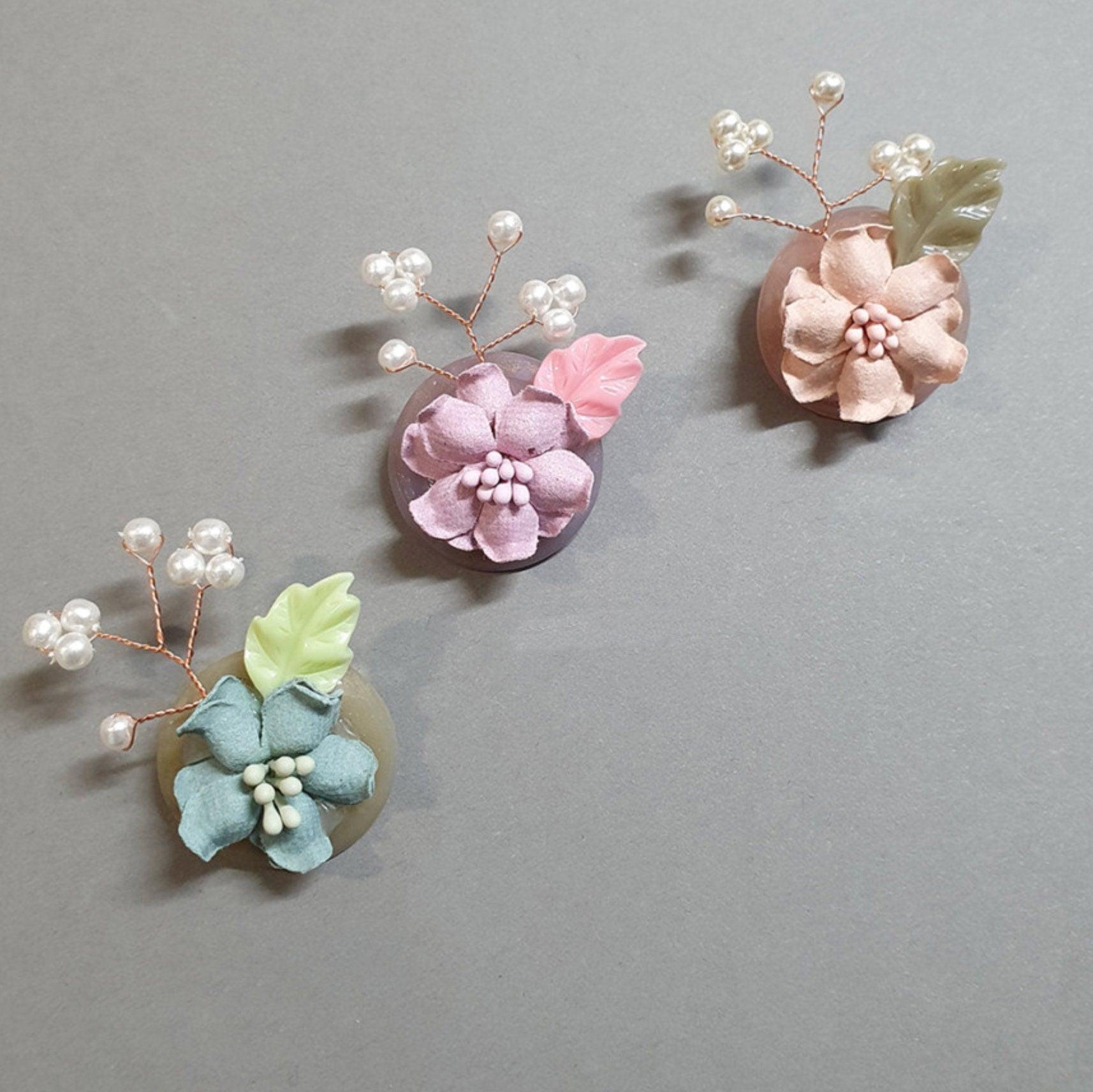 Floral Button Brooch - Native Korean