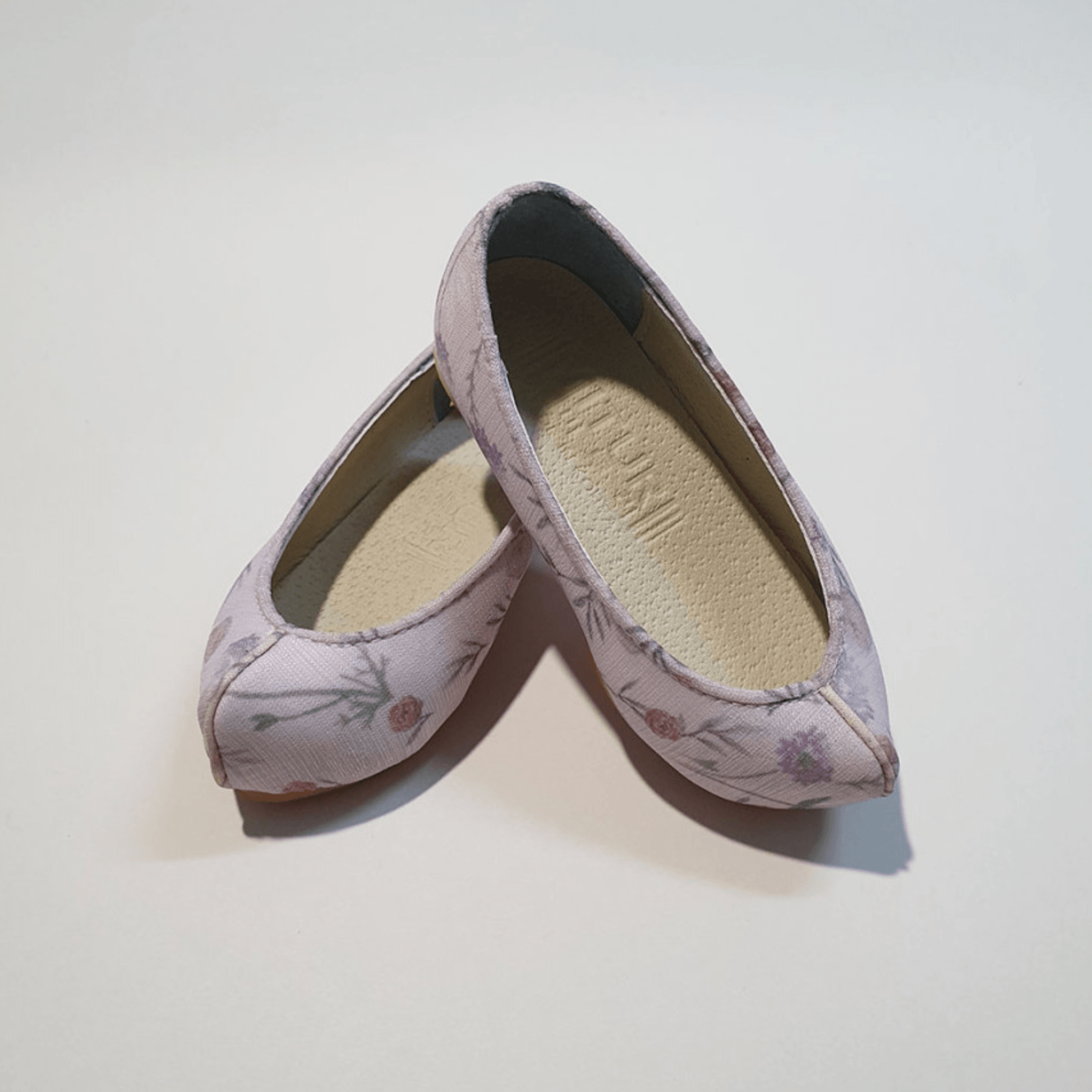 Floral Girl Hanbok Shoes (130~140mm) - Native Korean