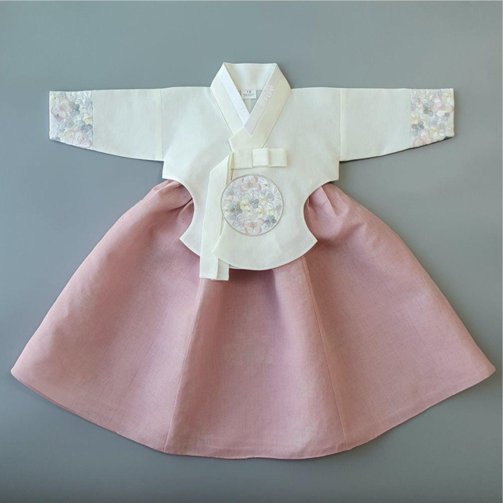 Hyeeu Ivory Dangui Girl Hanbok (100D-15YR) - Native Korean