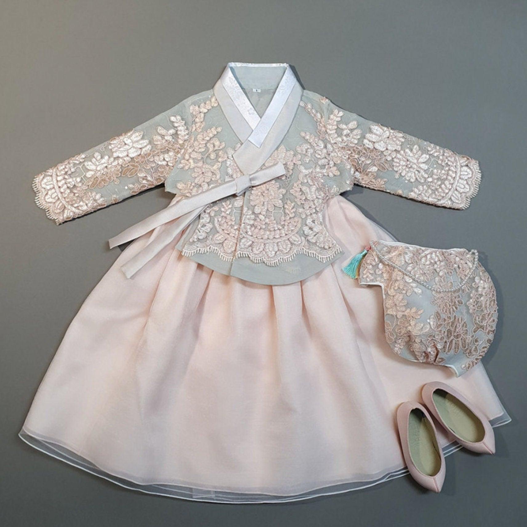 Hyejin Lace Dress Girl Hanbok (100D-15YR) - Native Korean