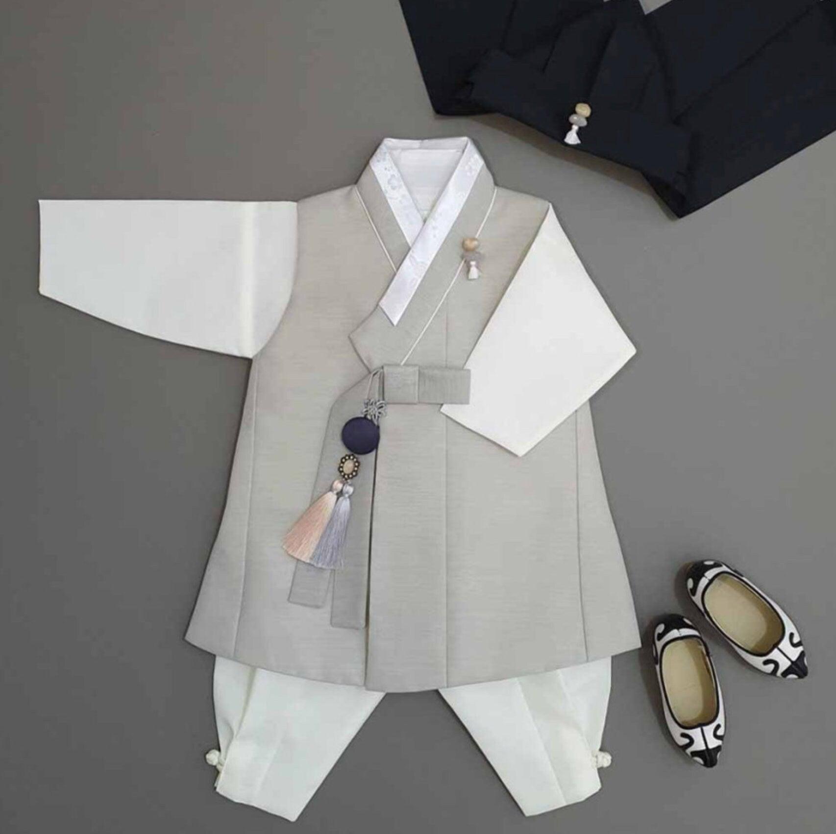 Hyogyung L.Khaki Boy Hanbok (100D-10YR) - Native Korean