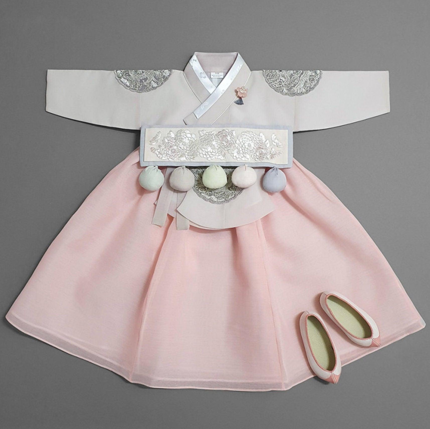 Hyunbi Gray Embroidery Beige Skirt Girl Hanbok (100D-10YR) - Native Korean