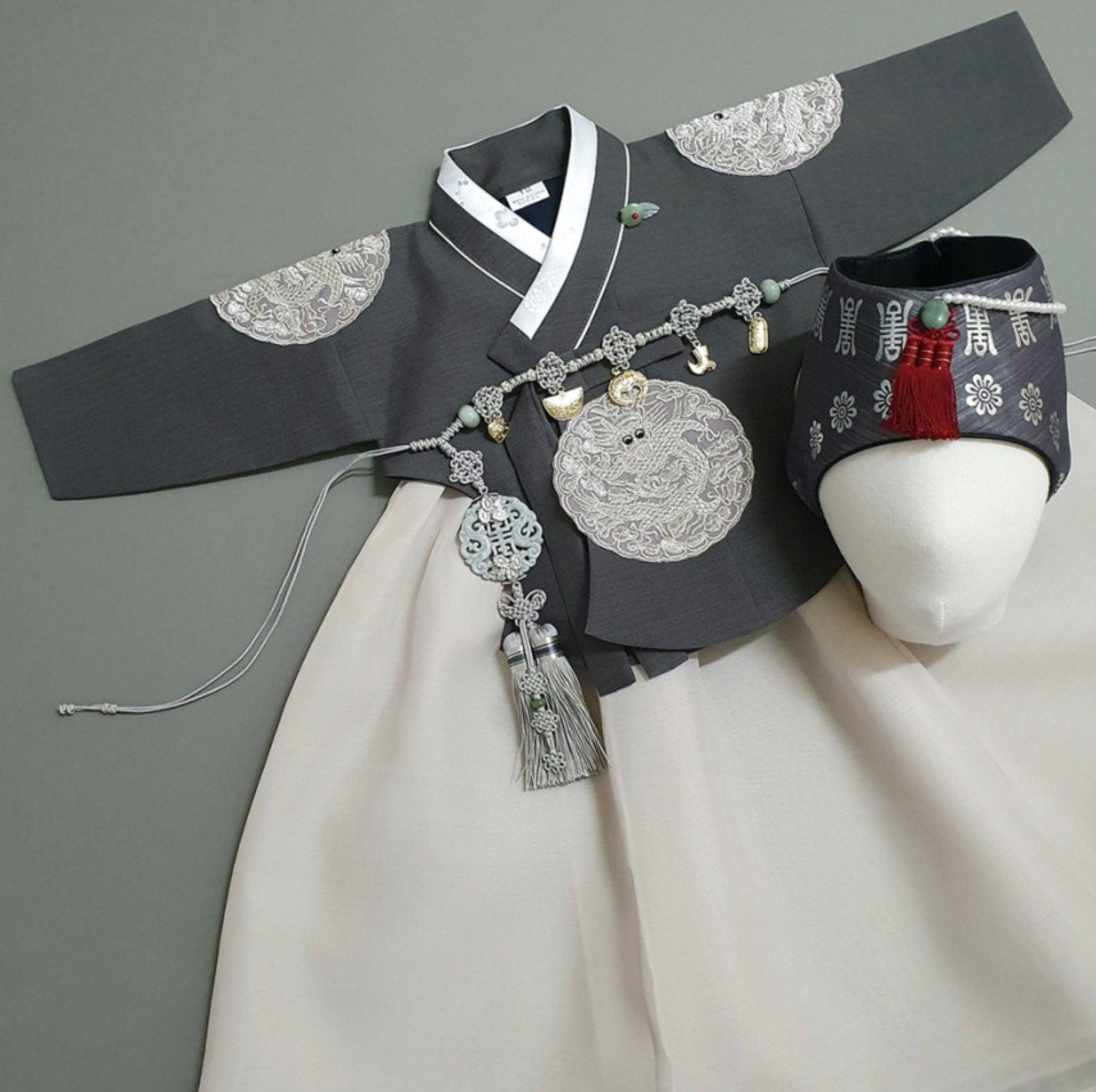 Hyunbi Gray Embroidery Gray Girl Hanbok (100D-10YR) - Native Korean