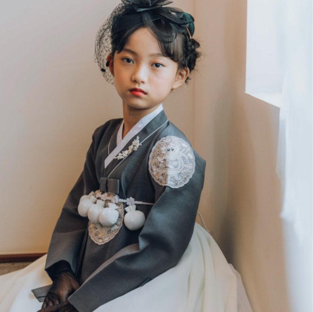 Hyunbi Gray Embroidery Ivory Girl Hanbok (100D-15YR) - Native Korean