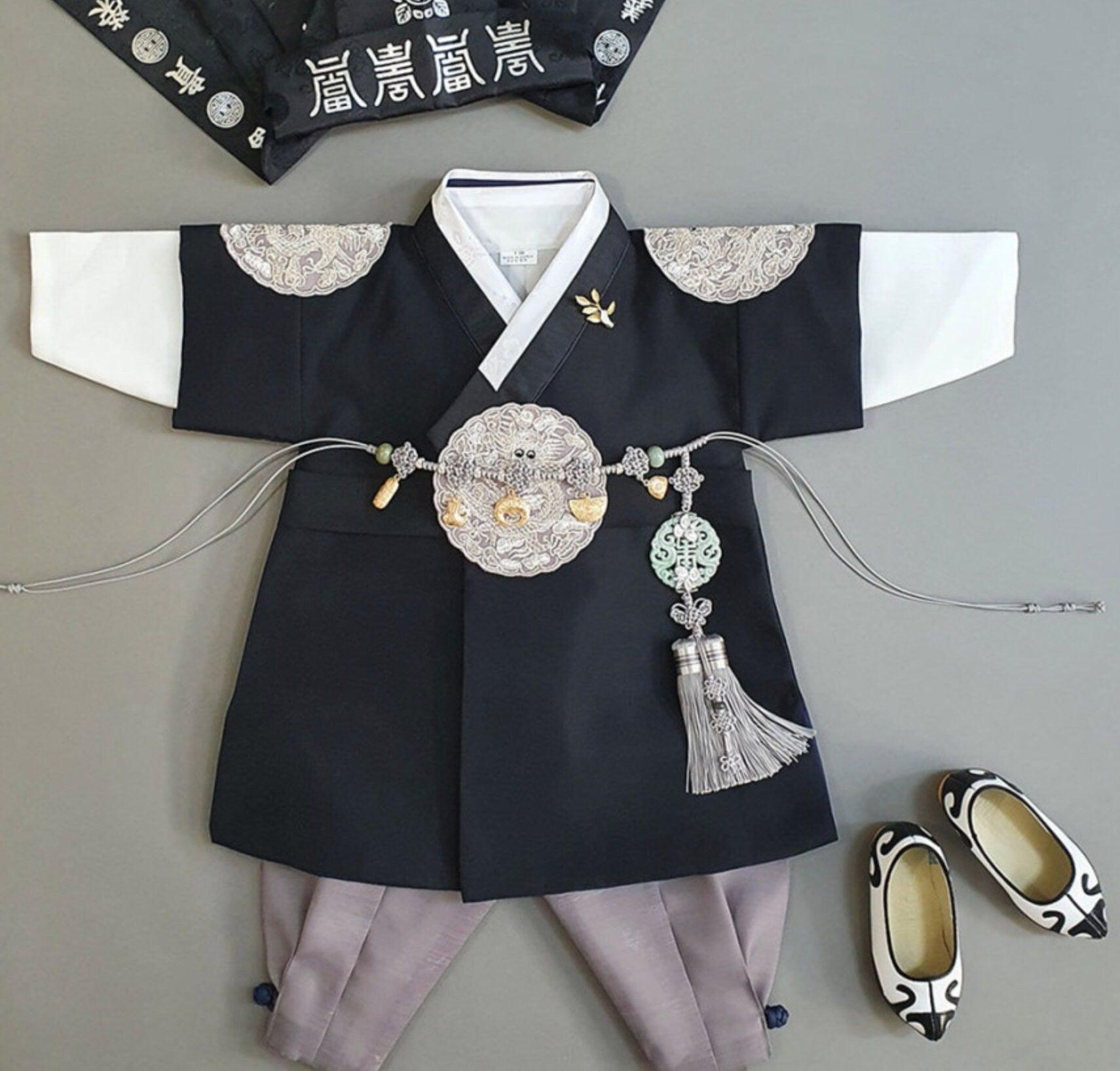 Hyungoon Gray Embroidery Black Boy Hanbok (100D-10YR) - Native Korean