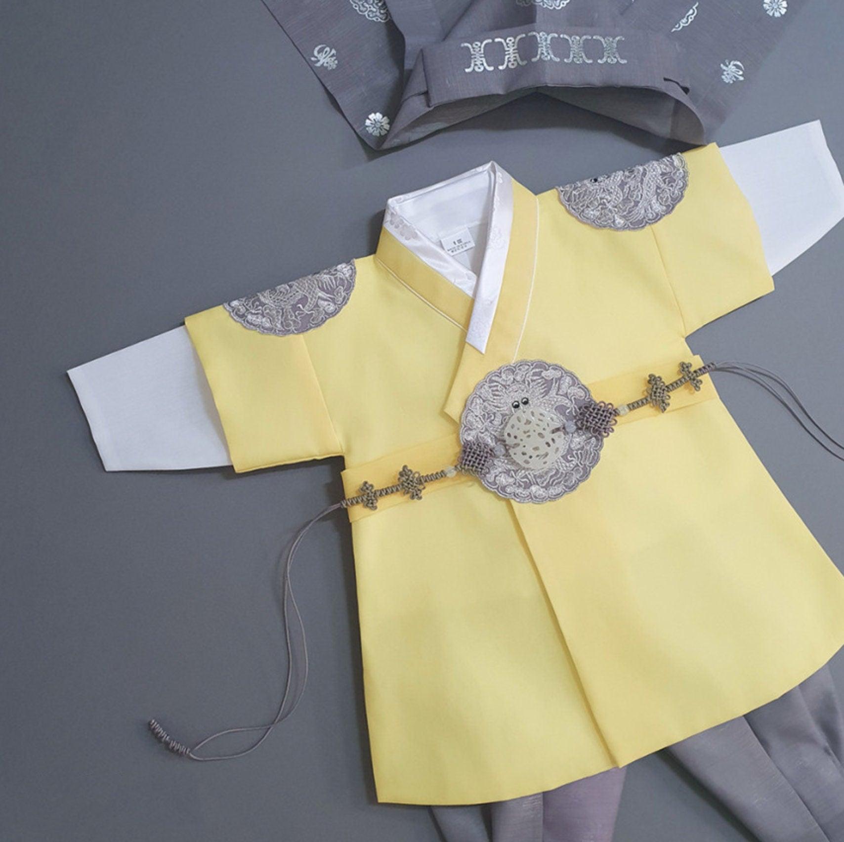 Hyungoon Gray Embroidery Yellow Boy Hanbok (100D-10YR) - Native Korean