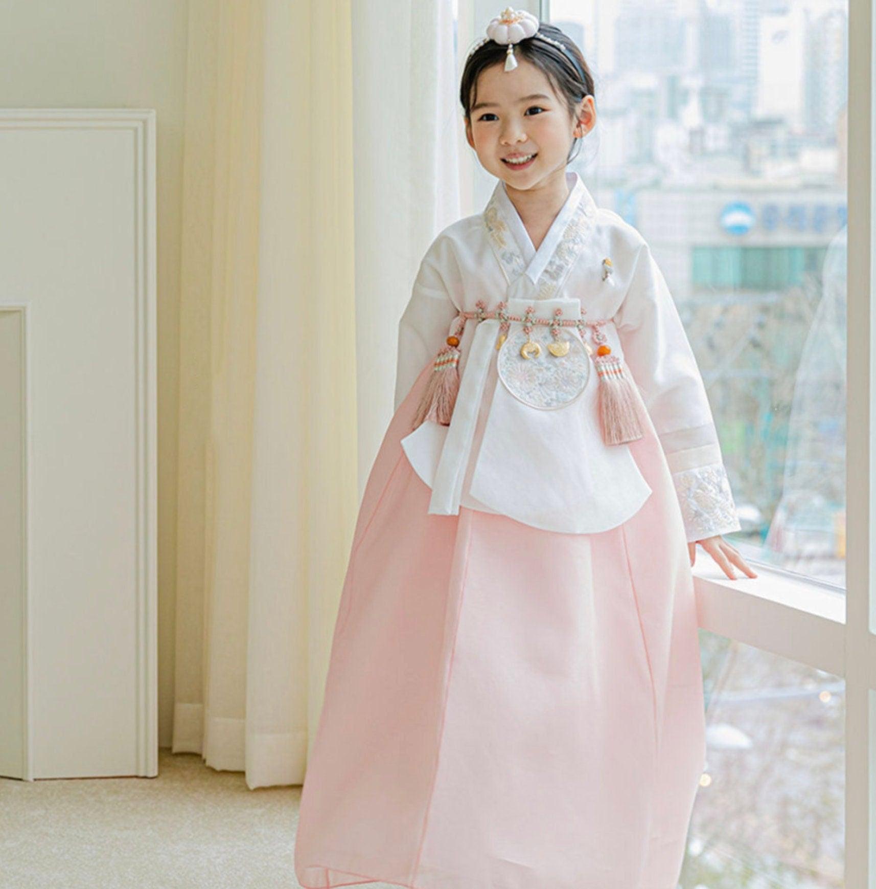 Hyunji Dangeui-Peach Skirt Girl Hanbok (100D-15YR) - Native Korean