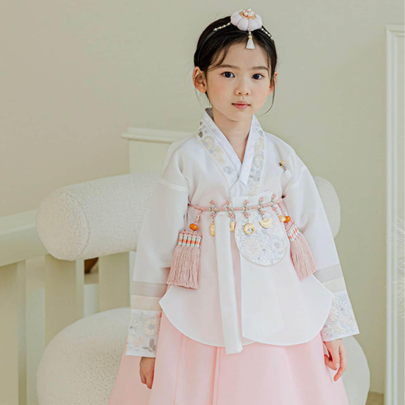 Hyunji Dangeui-Peach Skirt Girl Hanbok (100D-15YR) - Native Korean