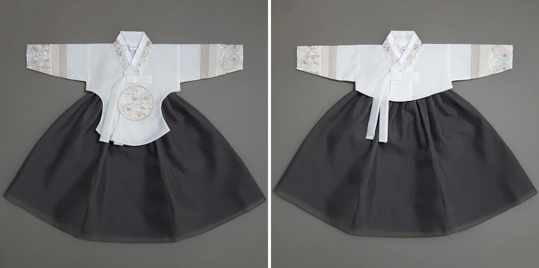 Hyunji Gray Skirt Girl Hanbok (100D-15YR) - Native Korean