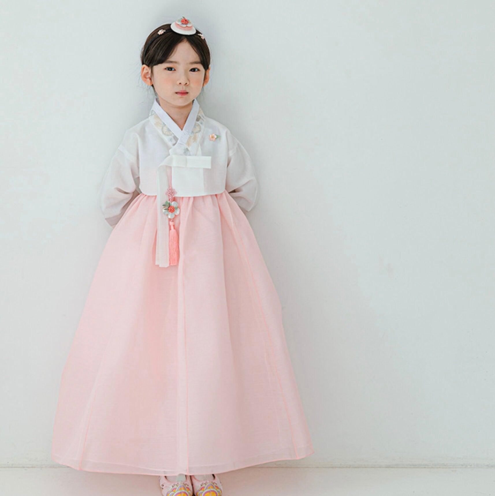 Hyunji Peach Girl Hanbok (100D-15YR) - Native Korean