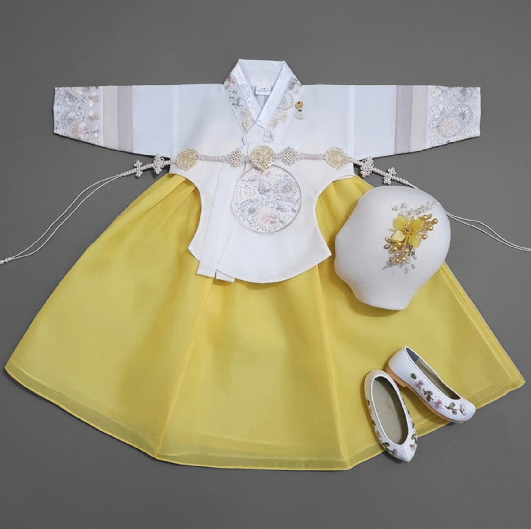 Hyunji Yellow Girl Hanbok (100D-15YR) - Native Korean