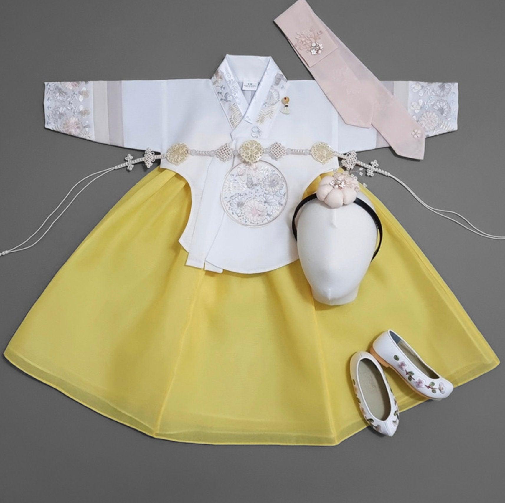 Hyunji Yellow Girl Hanbok (100D-15YR) - Native Korean