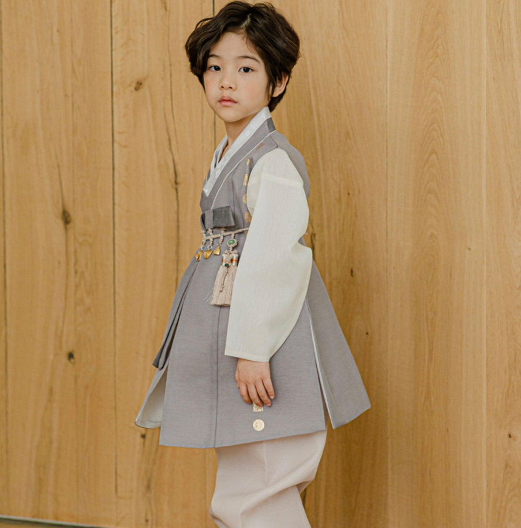 Hyunwoo Brown-gray Boy Hanbok (100D-12YR) - Native Korean