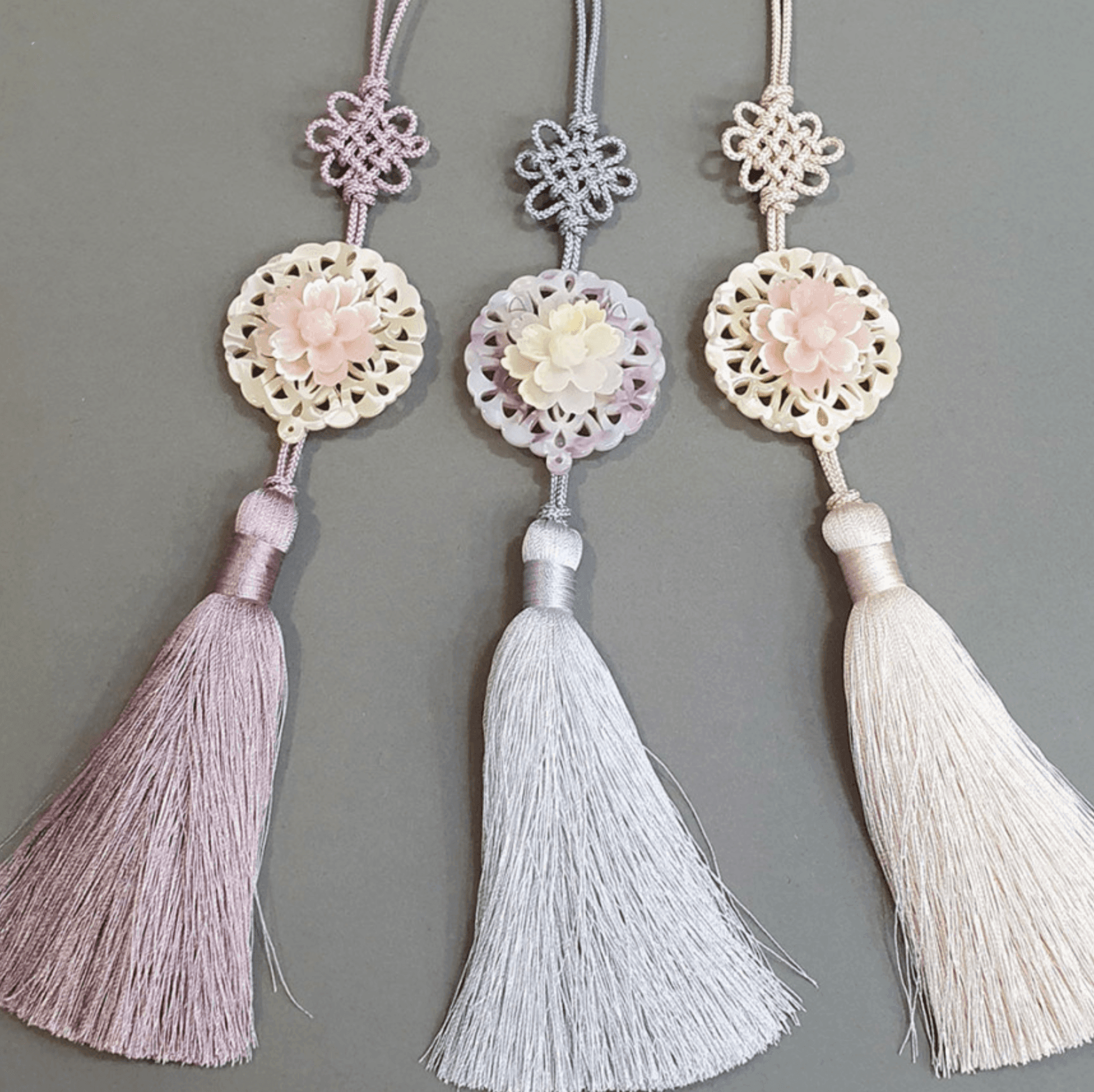Jade Floral Tassel Norigae - Native Korean