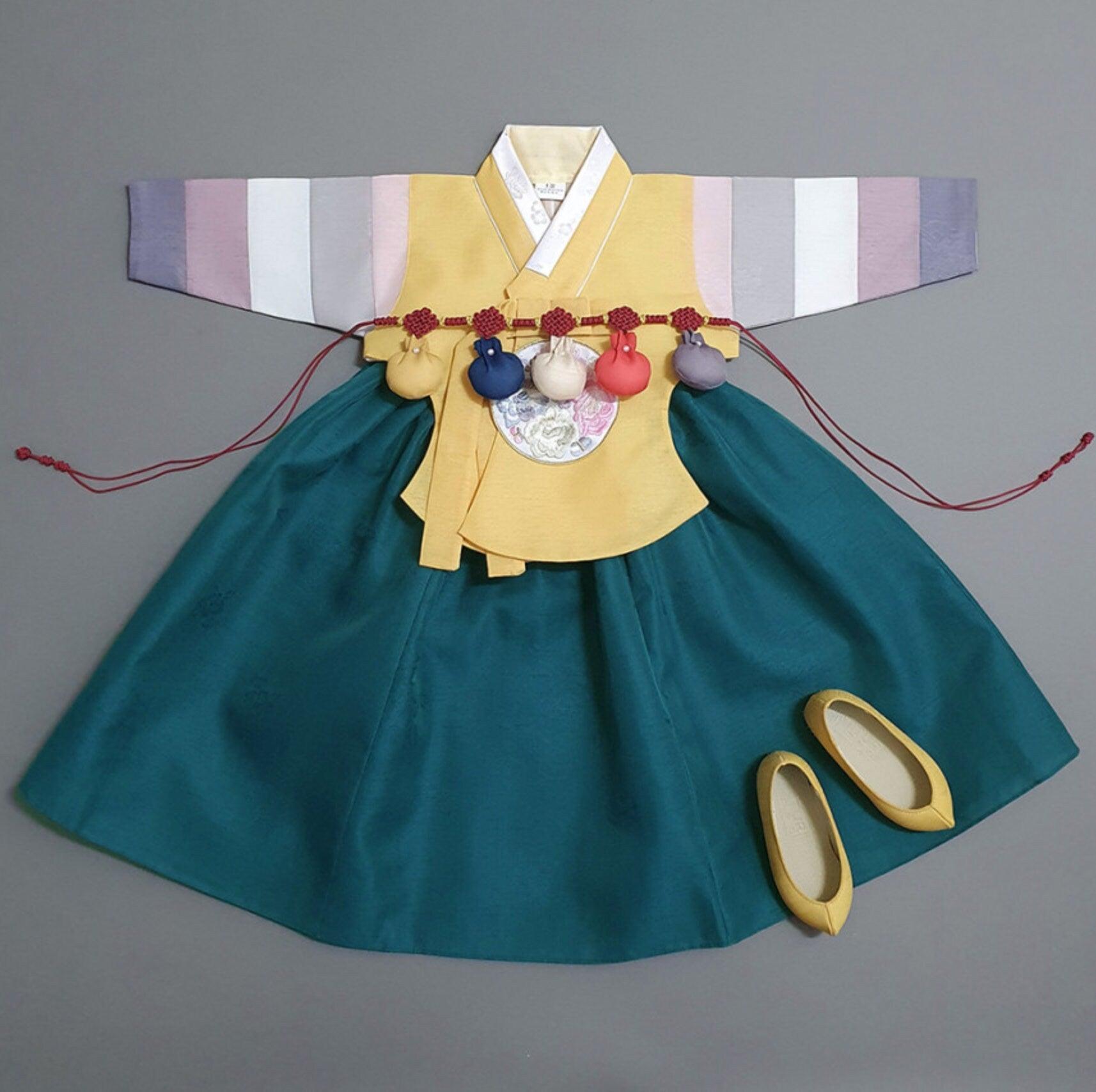 Jinkyoung Dangui Green Girl Hanbok (100D-15YR) - Native Korean