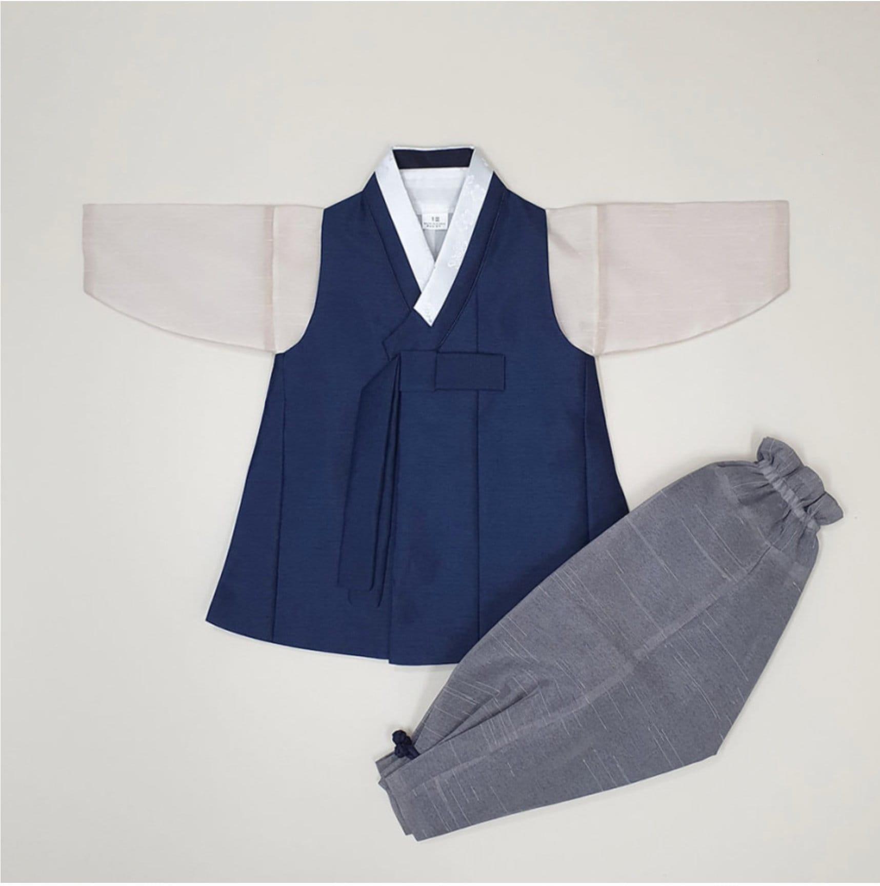 Jungkyung Boy Hanbok (100D-10YR) - Native Korean