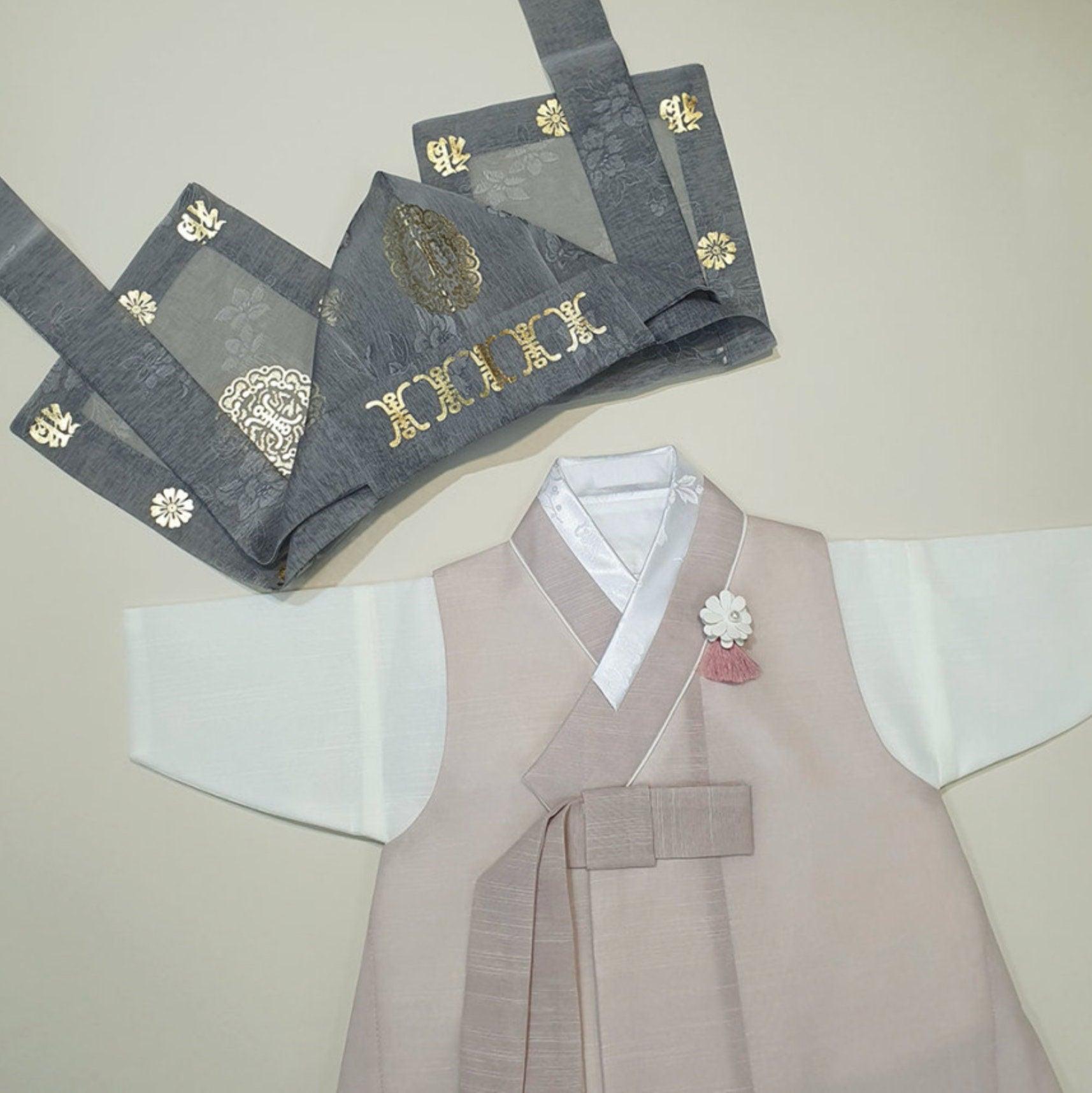 Jungsung Beige Boy Hanbok (100D-8YR) - Native Korean