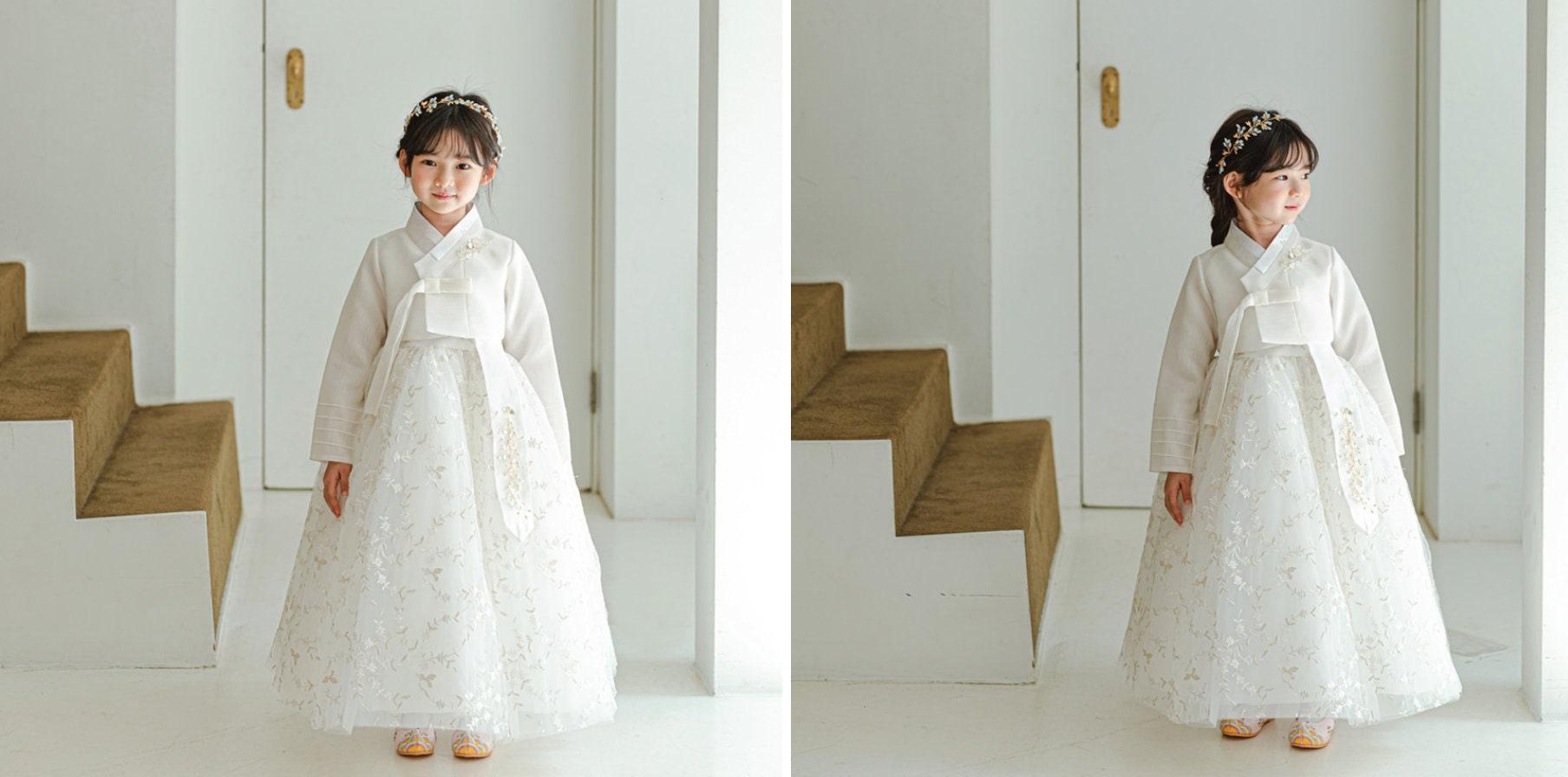 Kawha Ivory Dress Girl Hanbok (100D-8YR) - Native Korean