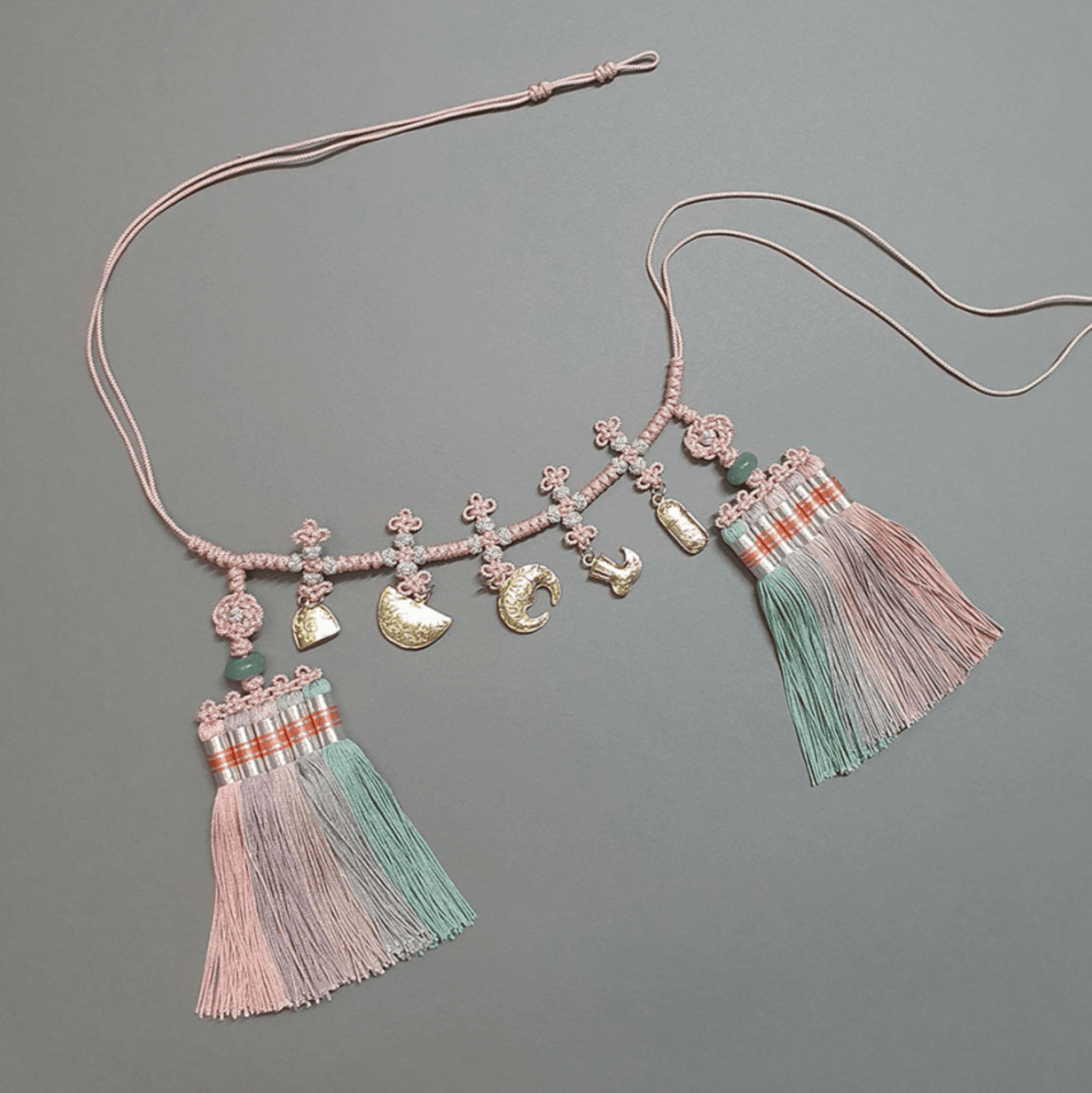 Luxury Gold Ornaments Tassel Belt - Native Korean