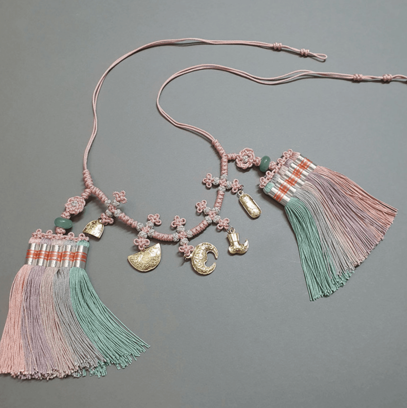 Luxury Gold Ornaments Tassel Belt - Native Korean