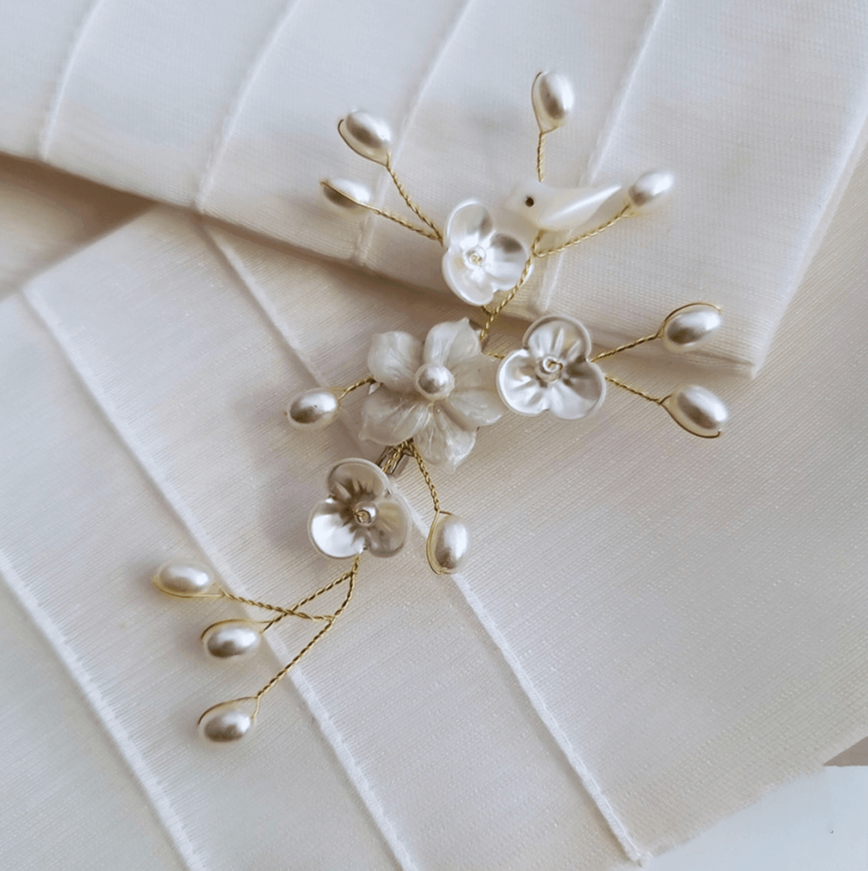 Pearl Bird Flower Brooch - Native Korean