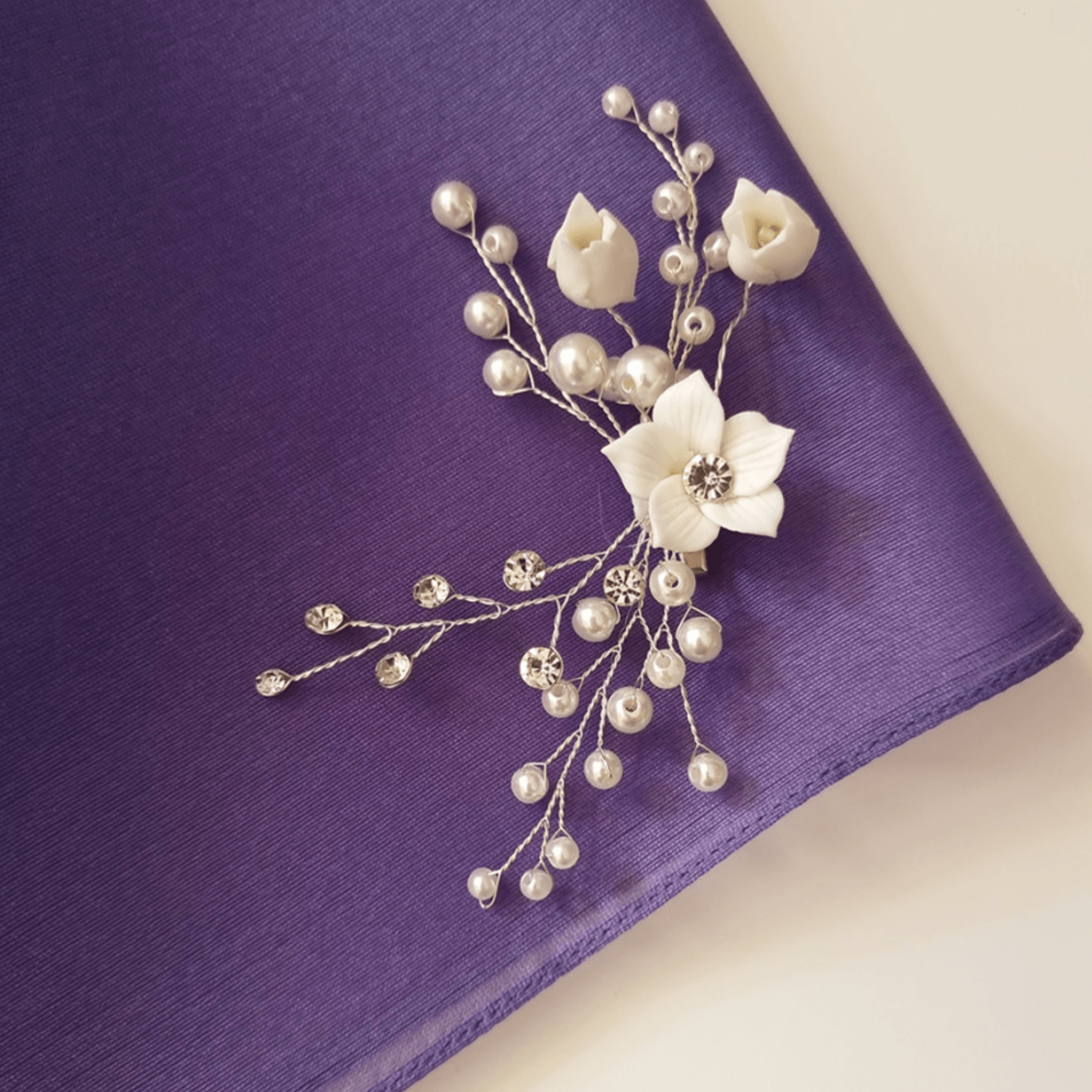 Pearl Buds Flower Brooch - Native Korean