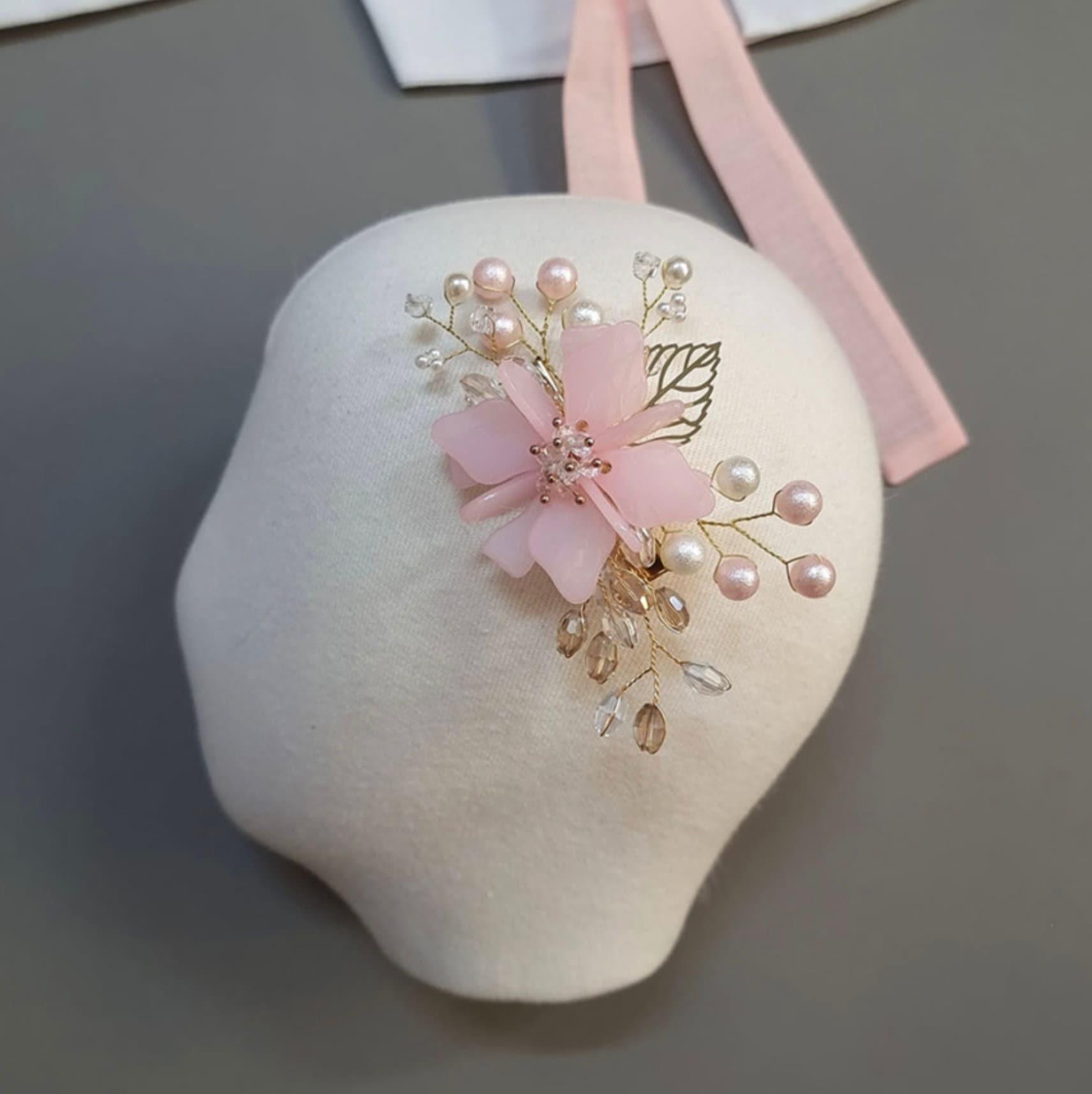Pink Pearl Flower Hairpin - Native Korean
