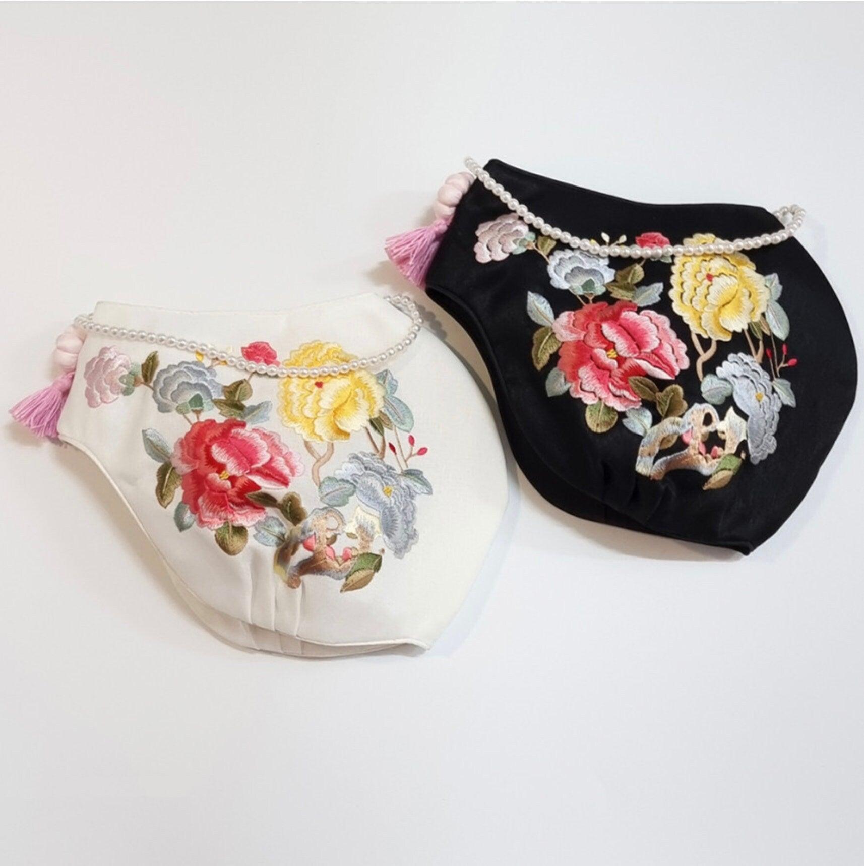 Premium Embroidery Pink Pumpkin Tassel Jobawi ( 2 colors - XS, S) - Native Korean