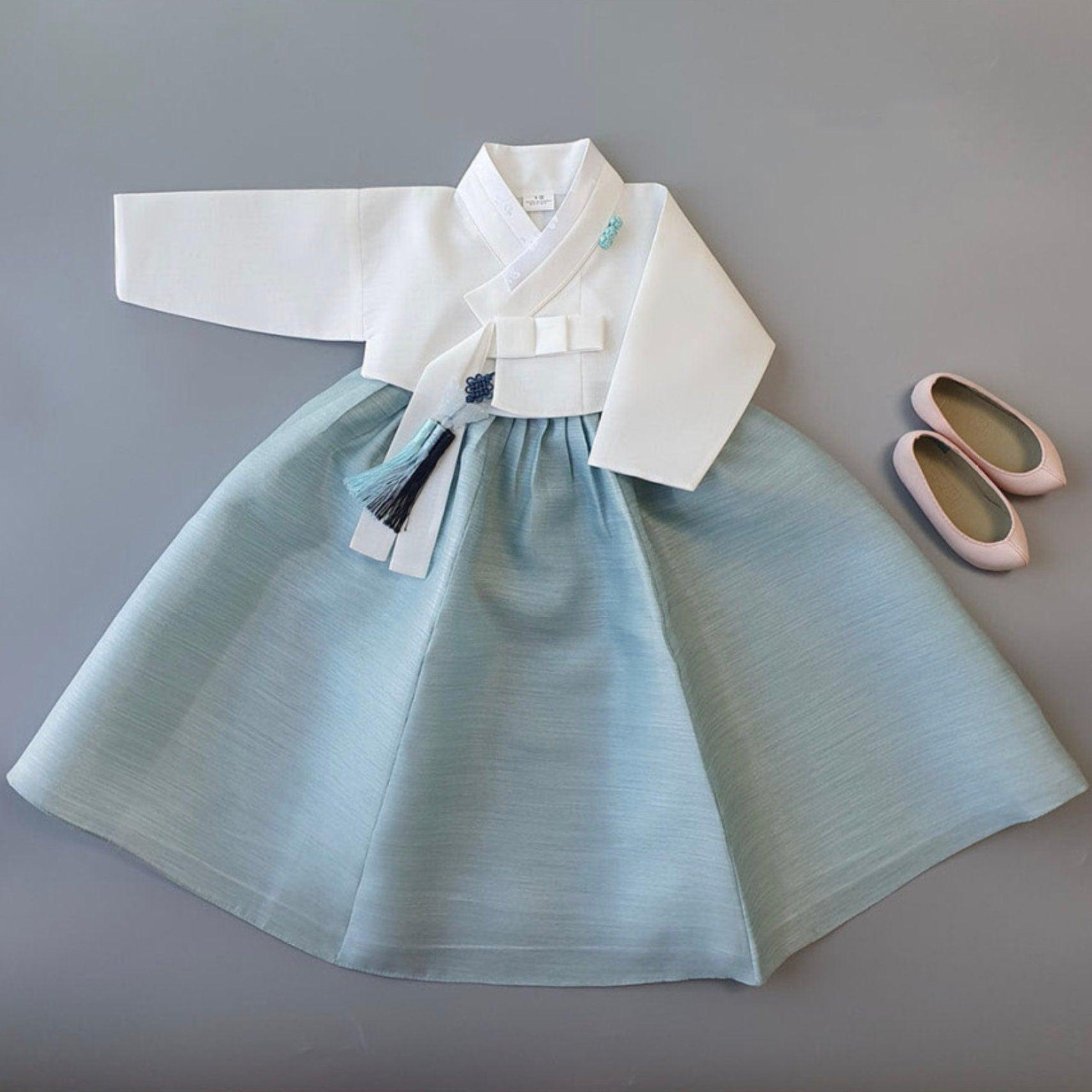 Pure Mint Girl Hanbok (100D-8YR) - Native Korean