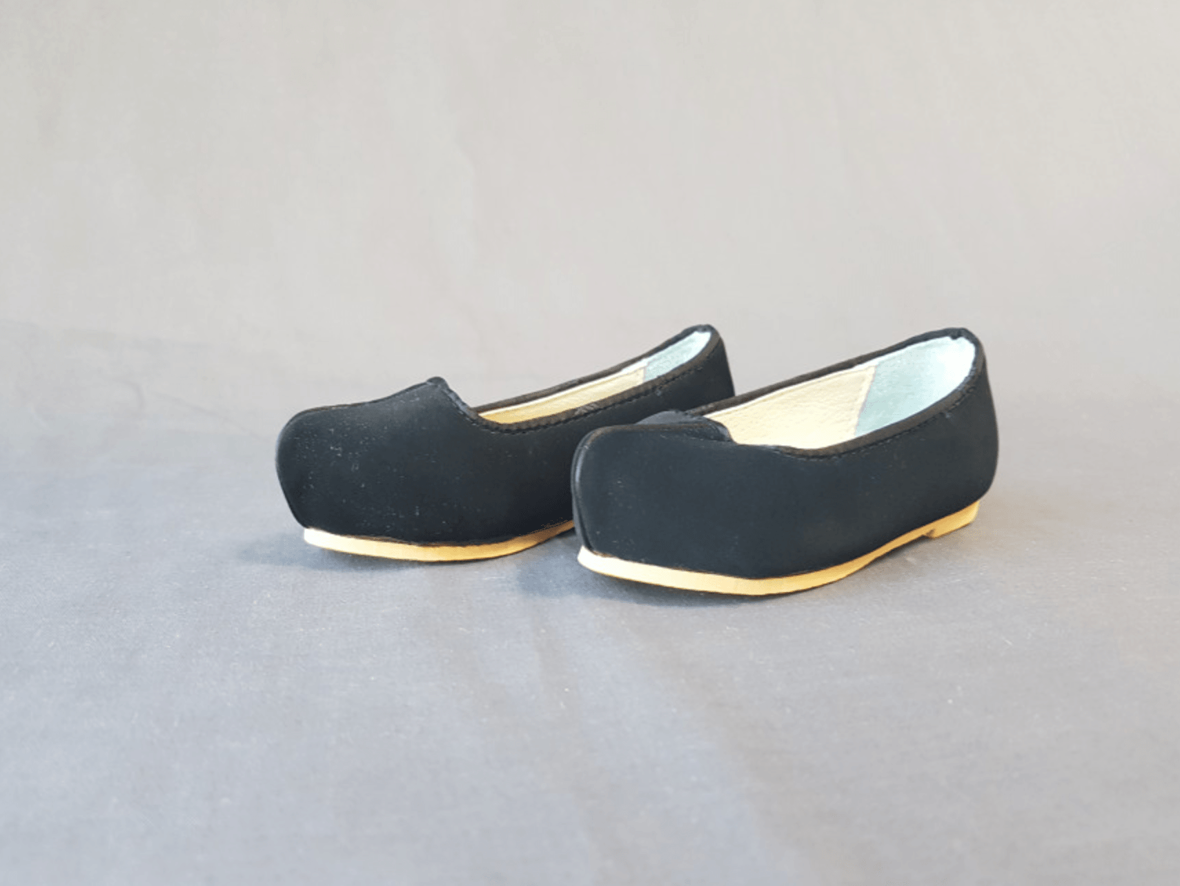 Solid Black Boy Hanbok Shoes (130mm) - Native Korean