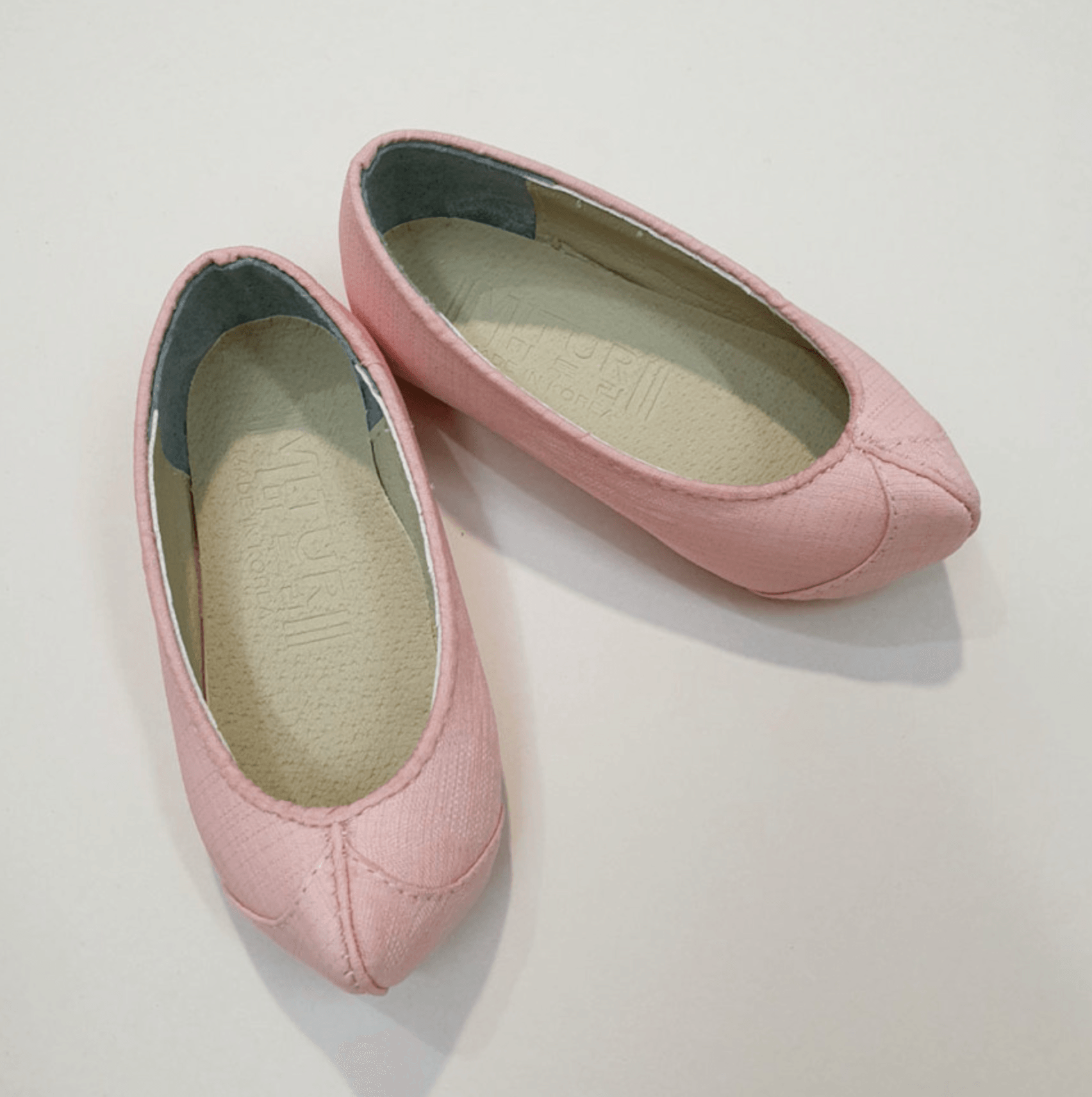 Solid Pink Girl Hanbok Shoes (130~140mm) - Native Korean