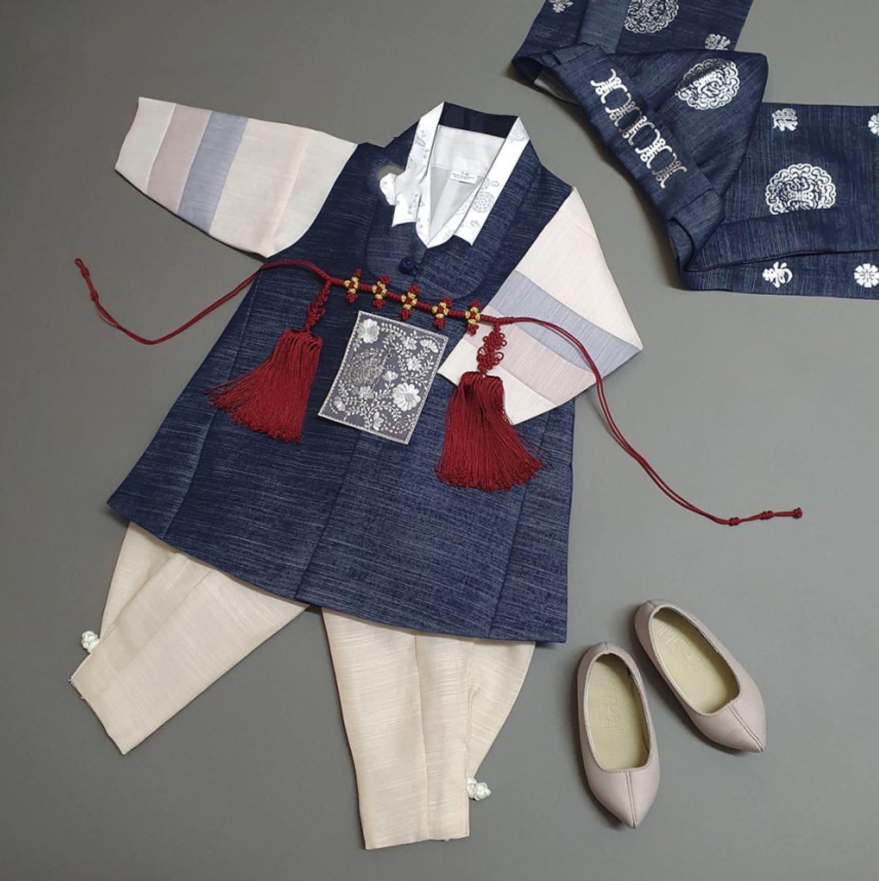 Sungjin Navy Stripe Boy Hanbok (100D-10YR) - Native Korean