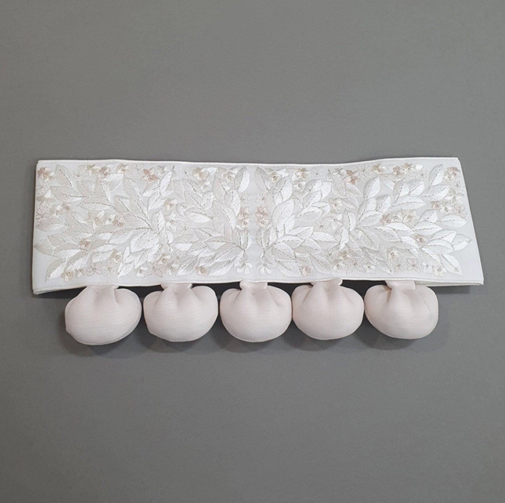White Bell Cushion Belt - Native Korean