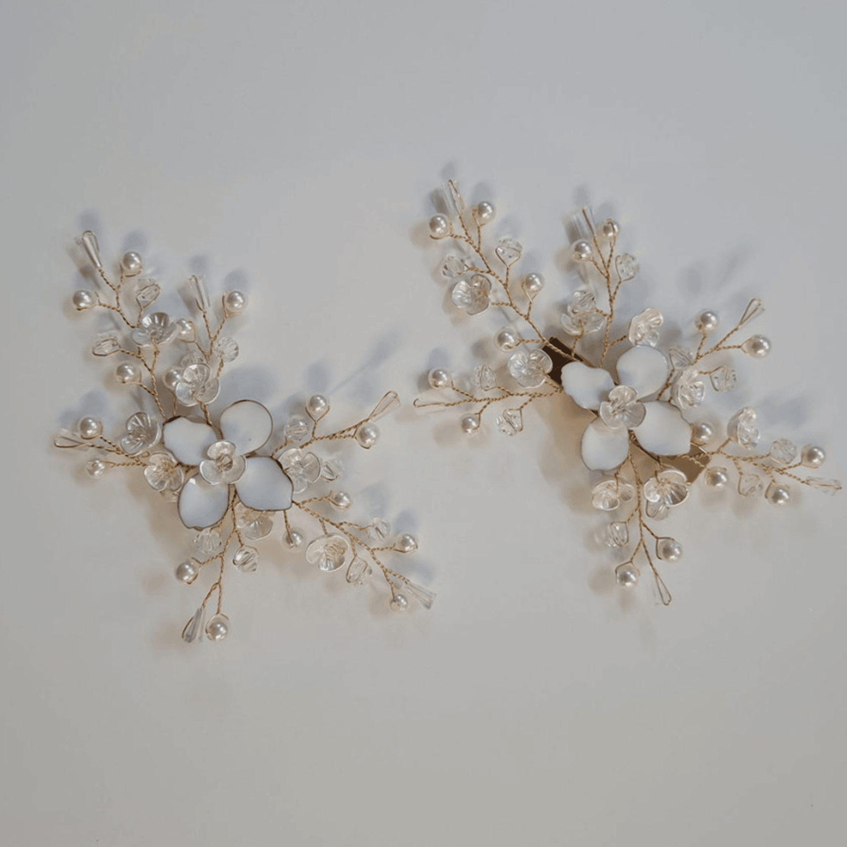 White Flower Brooch - Native Korean
