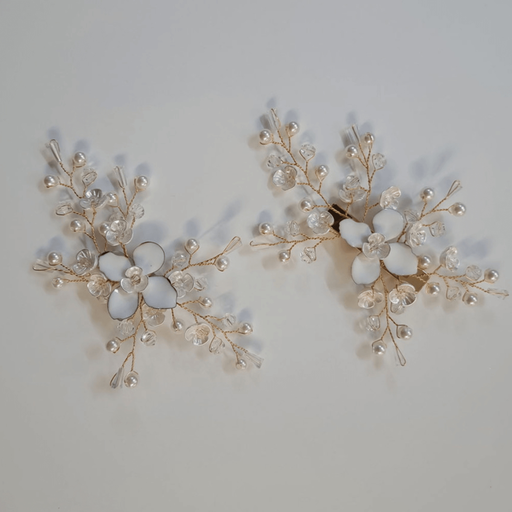 White Flower Brooch1 - Native Korean