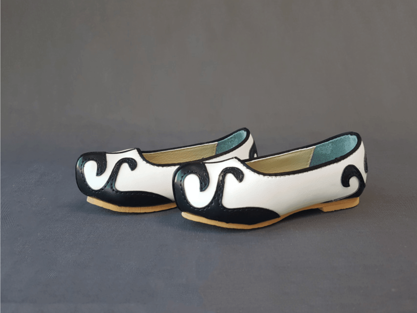 White/Black Boy Hanbok Shoes (130mm) - Native Korean