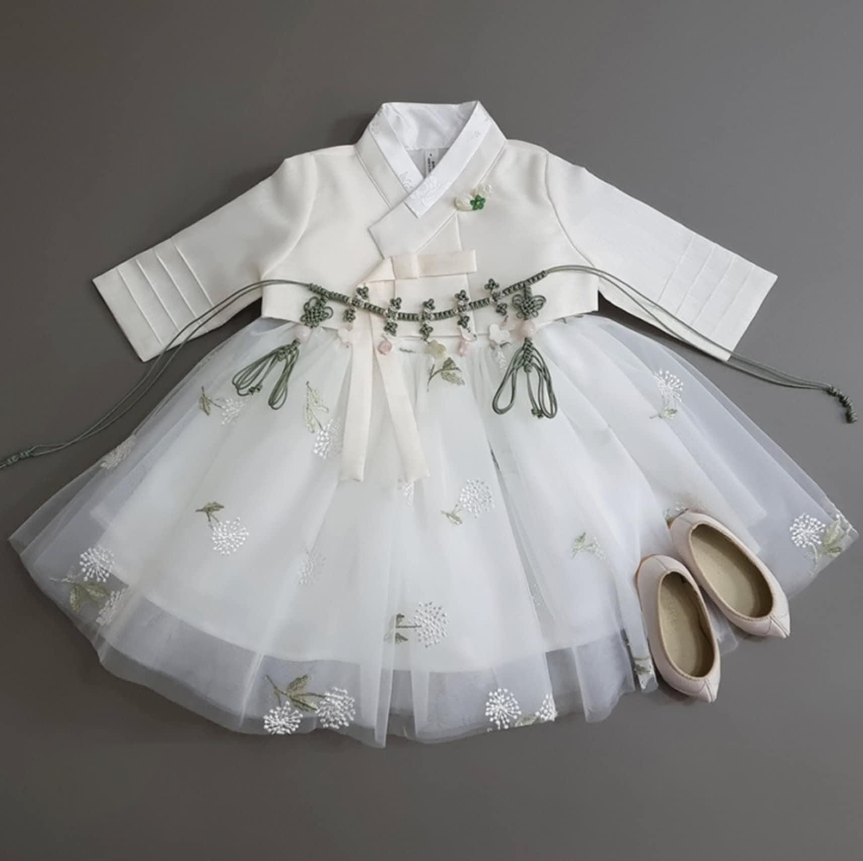 Xia White Dress Girl Hanbok(100D-8YR) - Native Korean