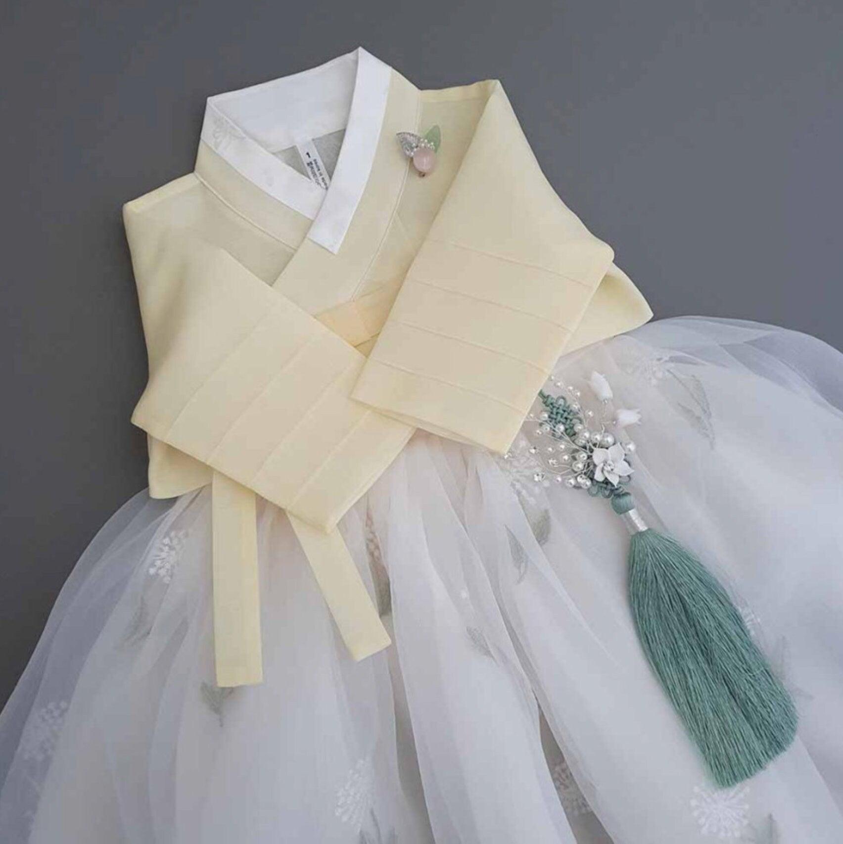 Xia Yellow Dress Girl Hanbok (100D-9YR) - Native Korean