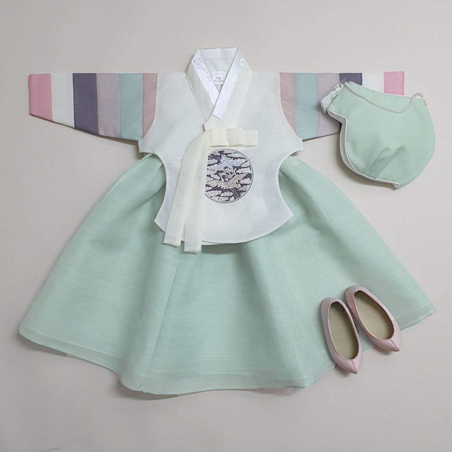 Yedong Dangui Mint Girl Hanbok (100D-15YR) - Native Korean