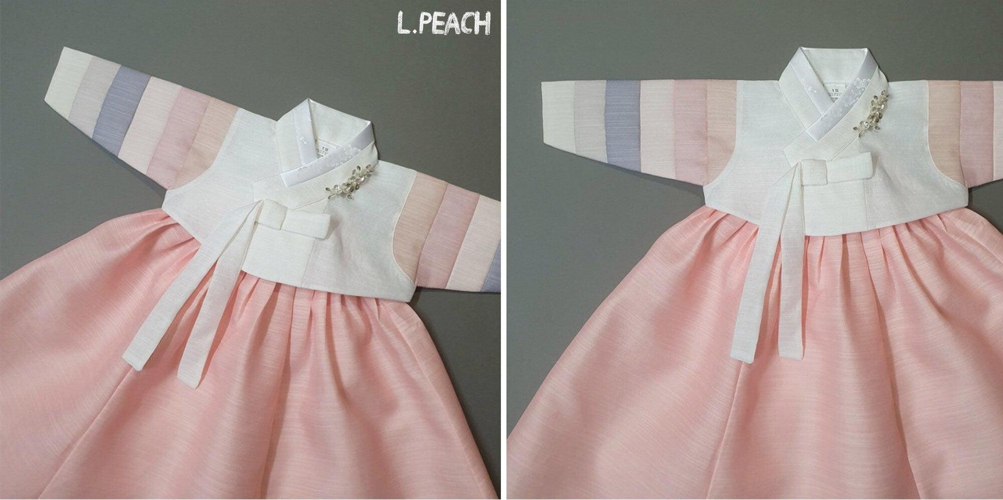 Yejin White Saekdong Jeogori-W/brooch 11 Colors Skirt Girl Hanbok (100D-8YR) - Native Korean